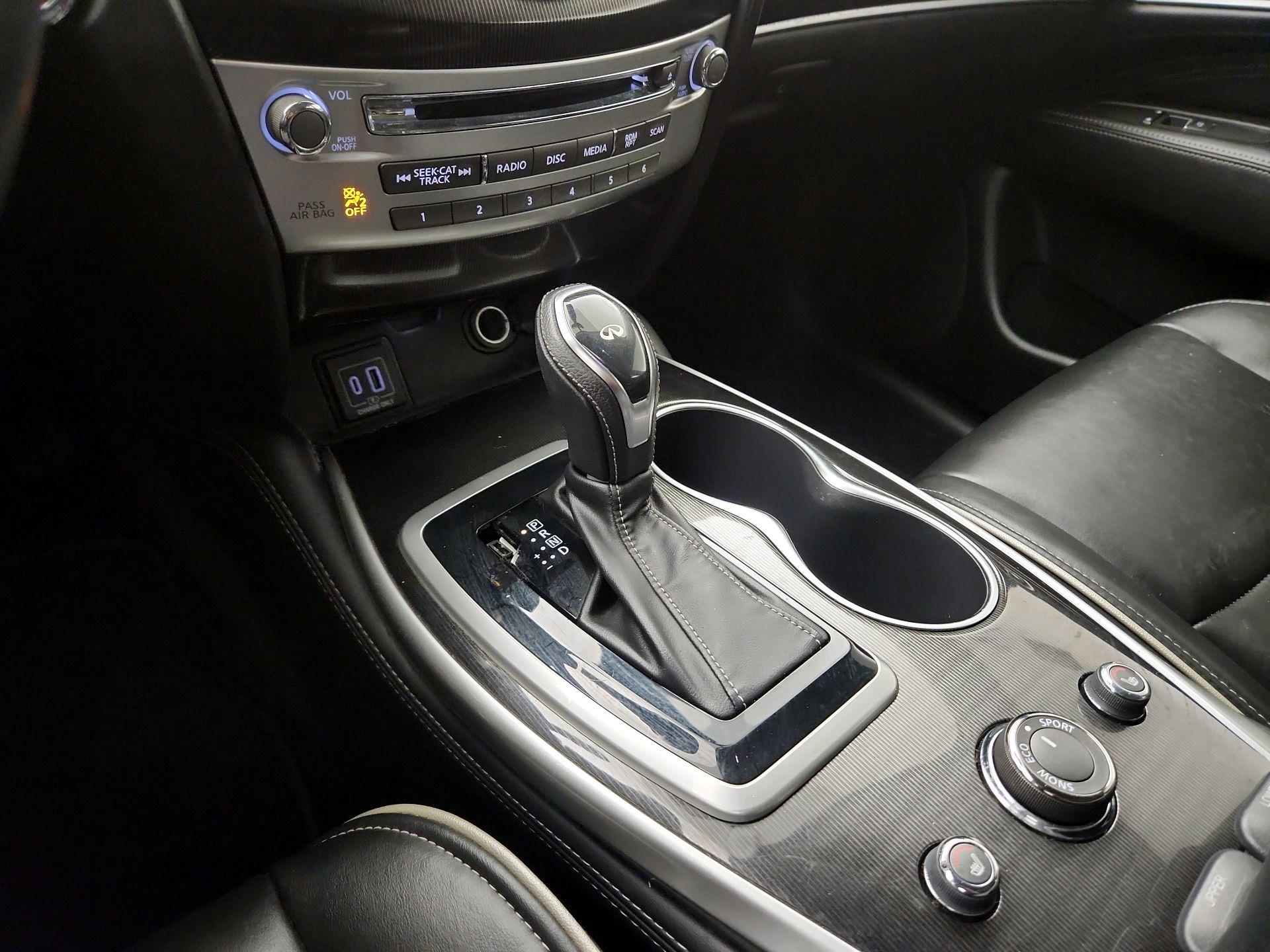 Thumbnail: 2019 INFINITI QX60 - 17
