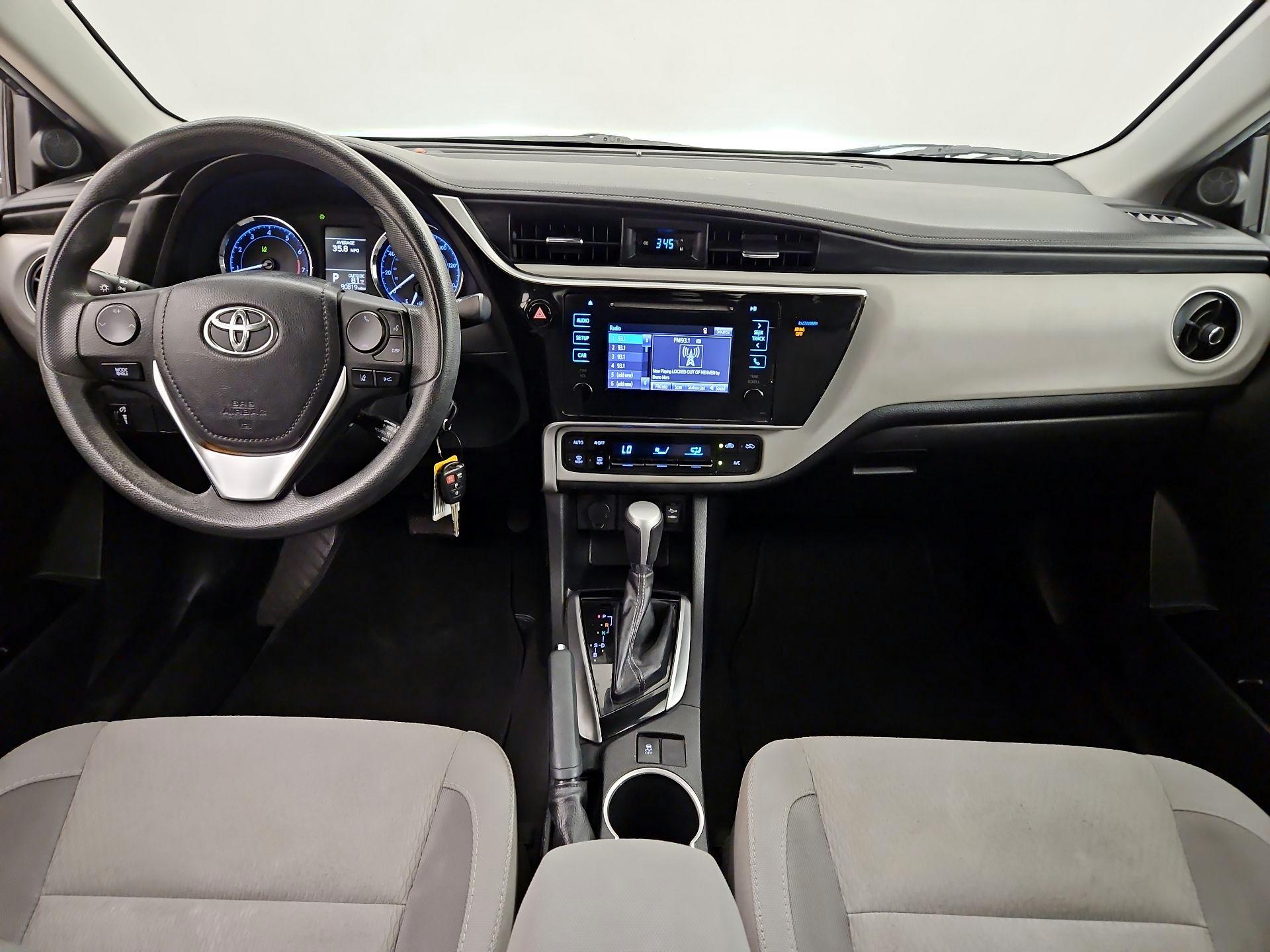 Thumbnail: 2018 Toyota Corolla - 9