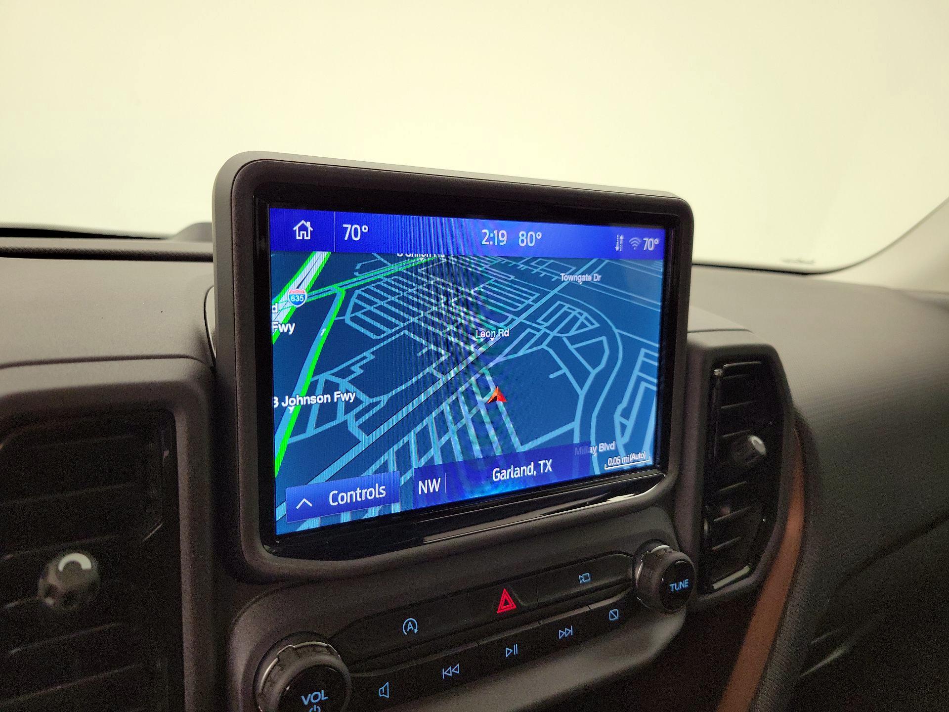 Thumbnail: 2022 Ford Bronco Sport - 14