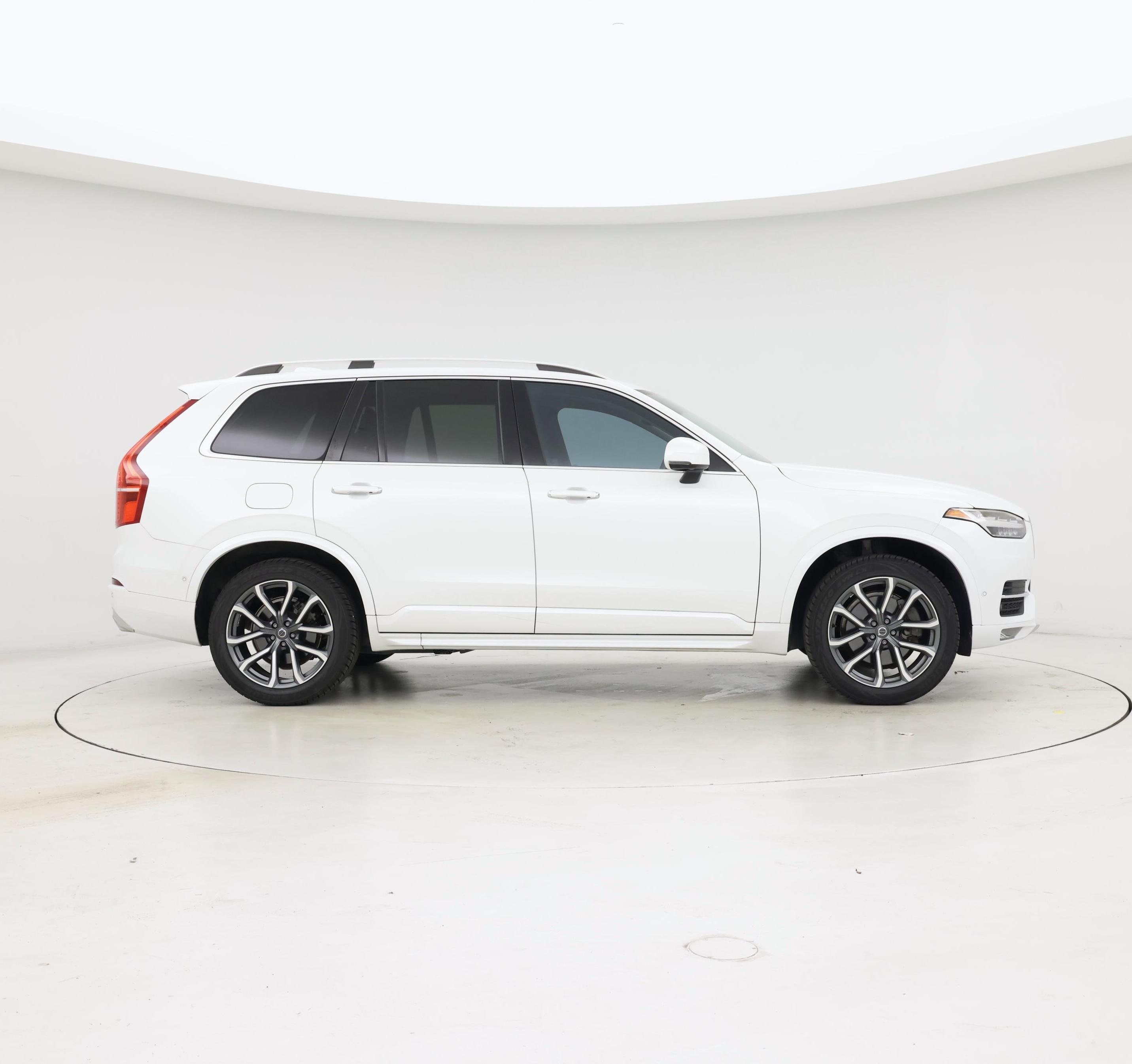 Thumbnail: 2017 Volvo XC90 - 7