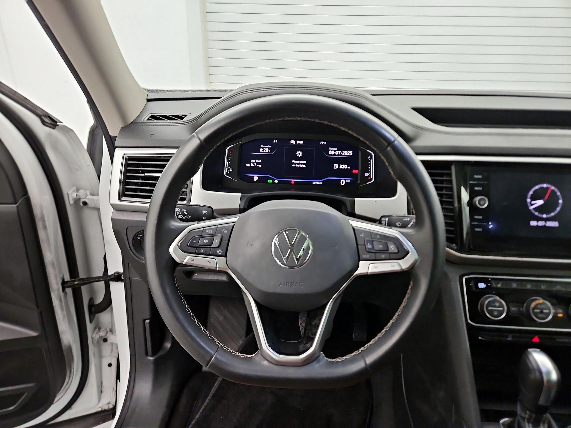 Thumbnail: 2022 Volkswagen Atlas - 10