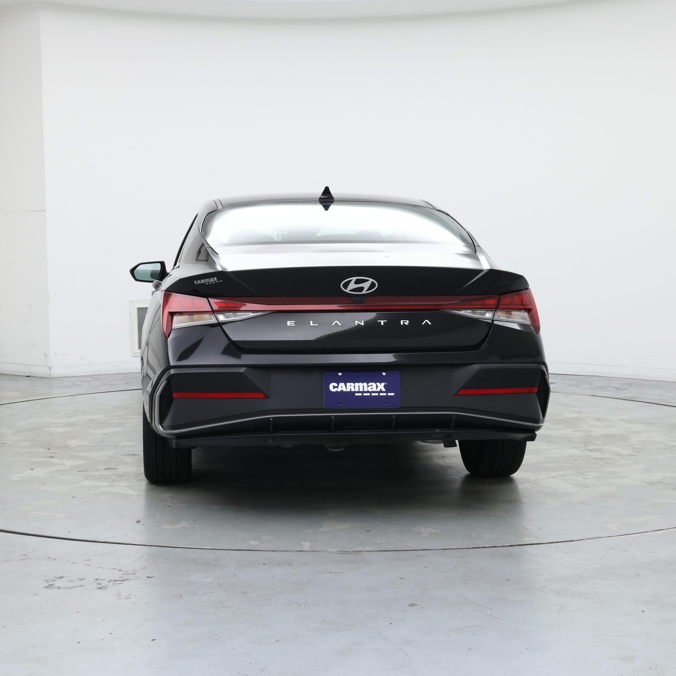Thumbnail: 2024 Hyundai Elantra - 6