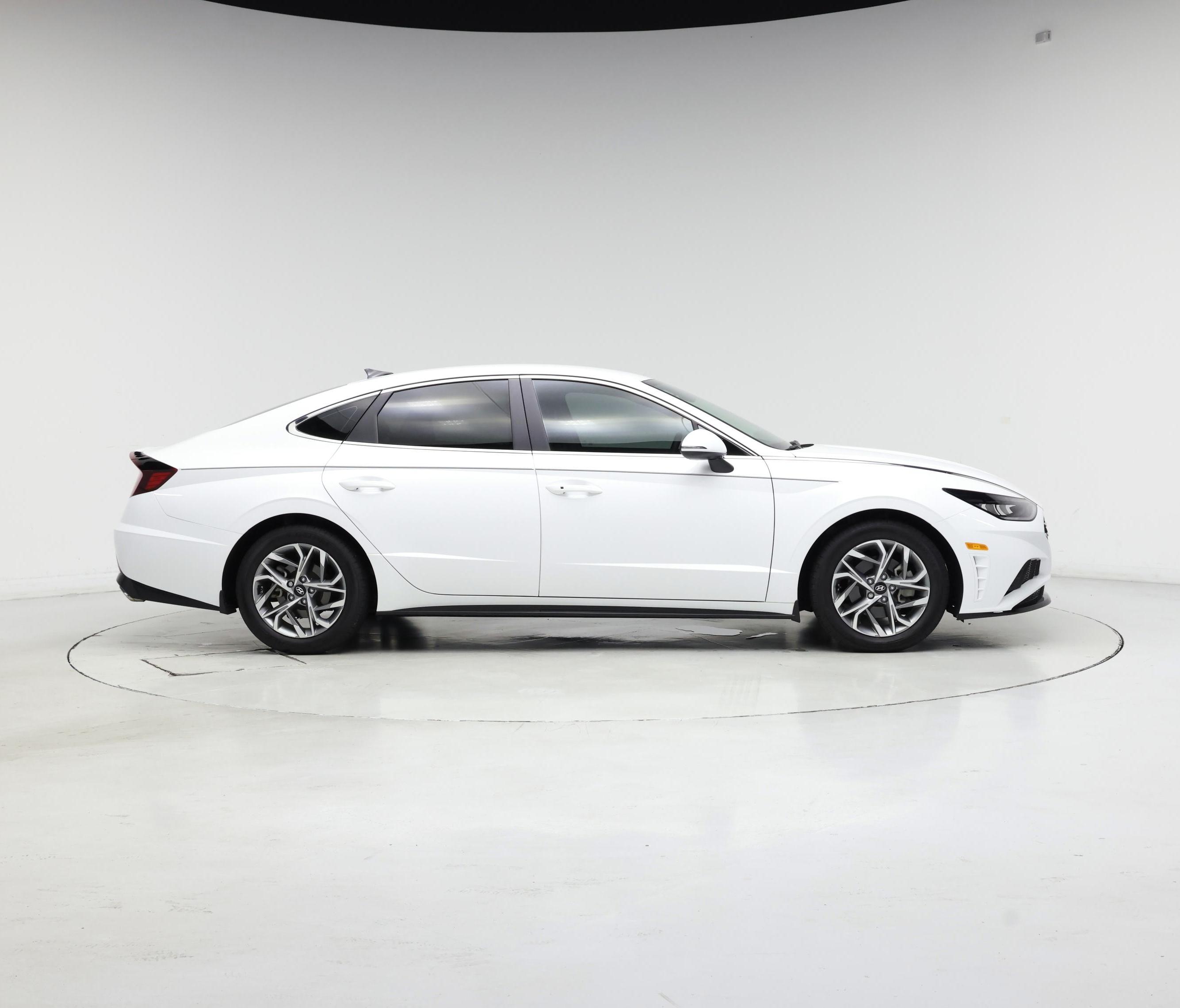 Thumbnail: 2023 Hyundai Sonata - 7