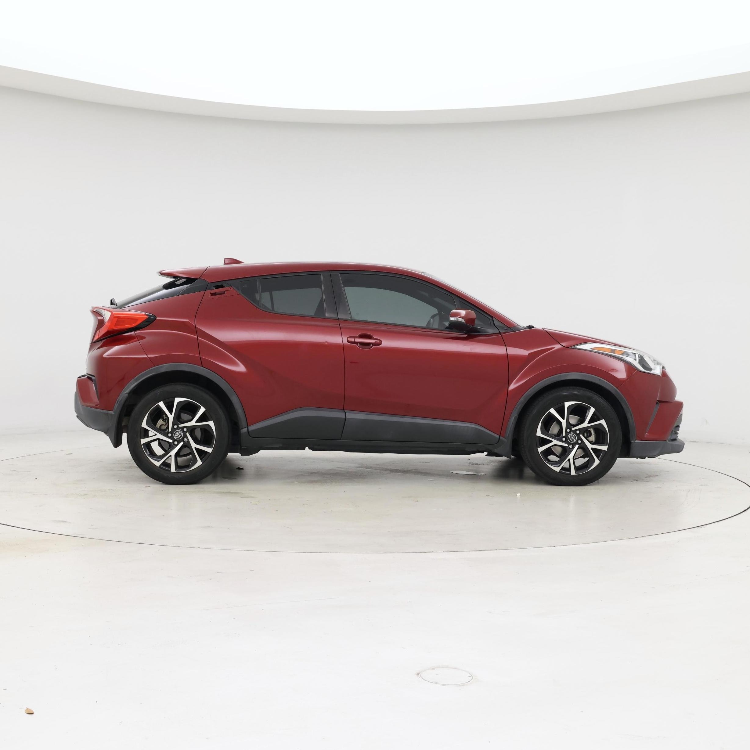 Thumbnail: 2018 Toyota C-HR - 7