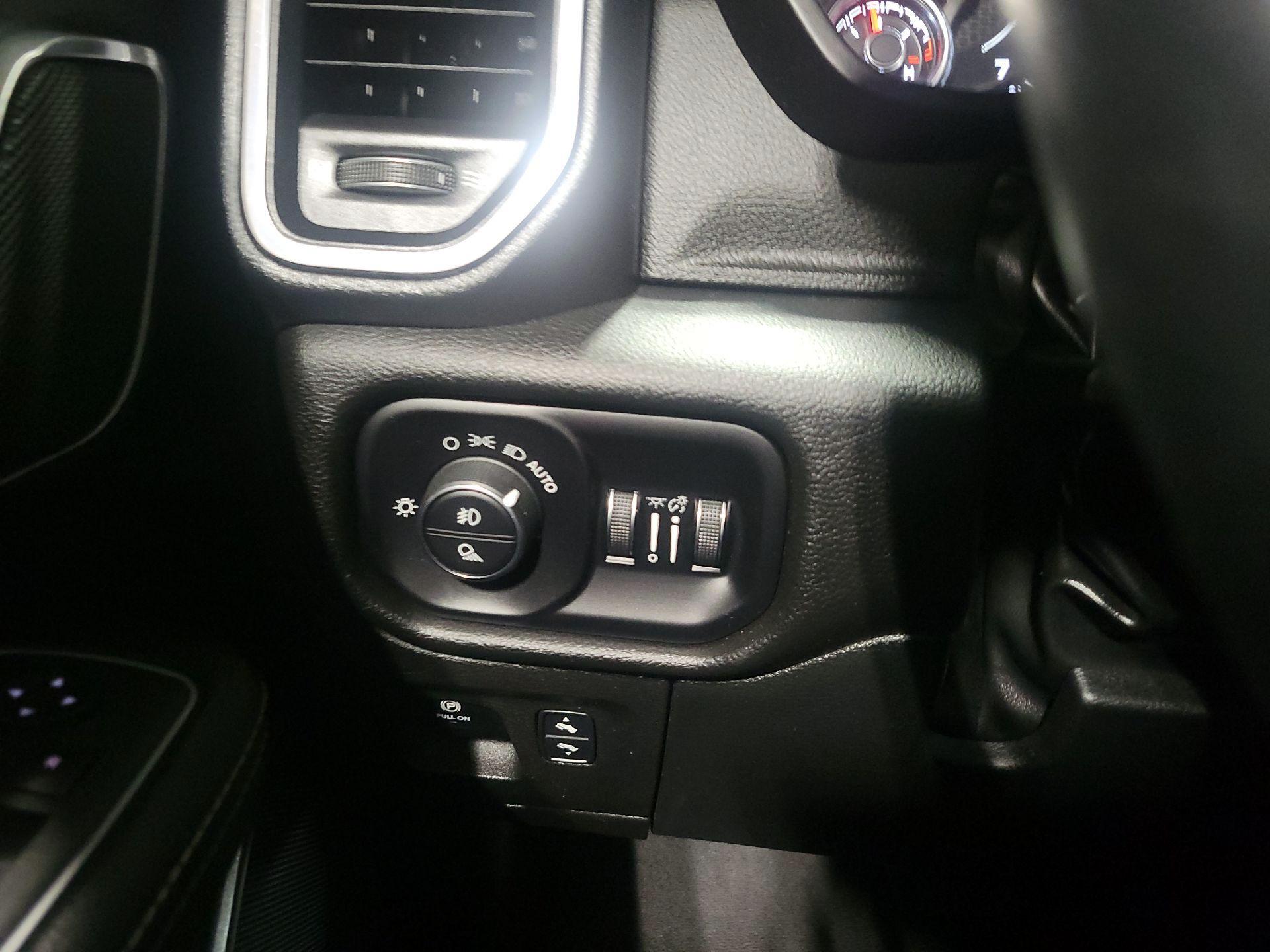 Thumbnail: 2023 RAM 1500 - 13