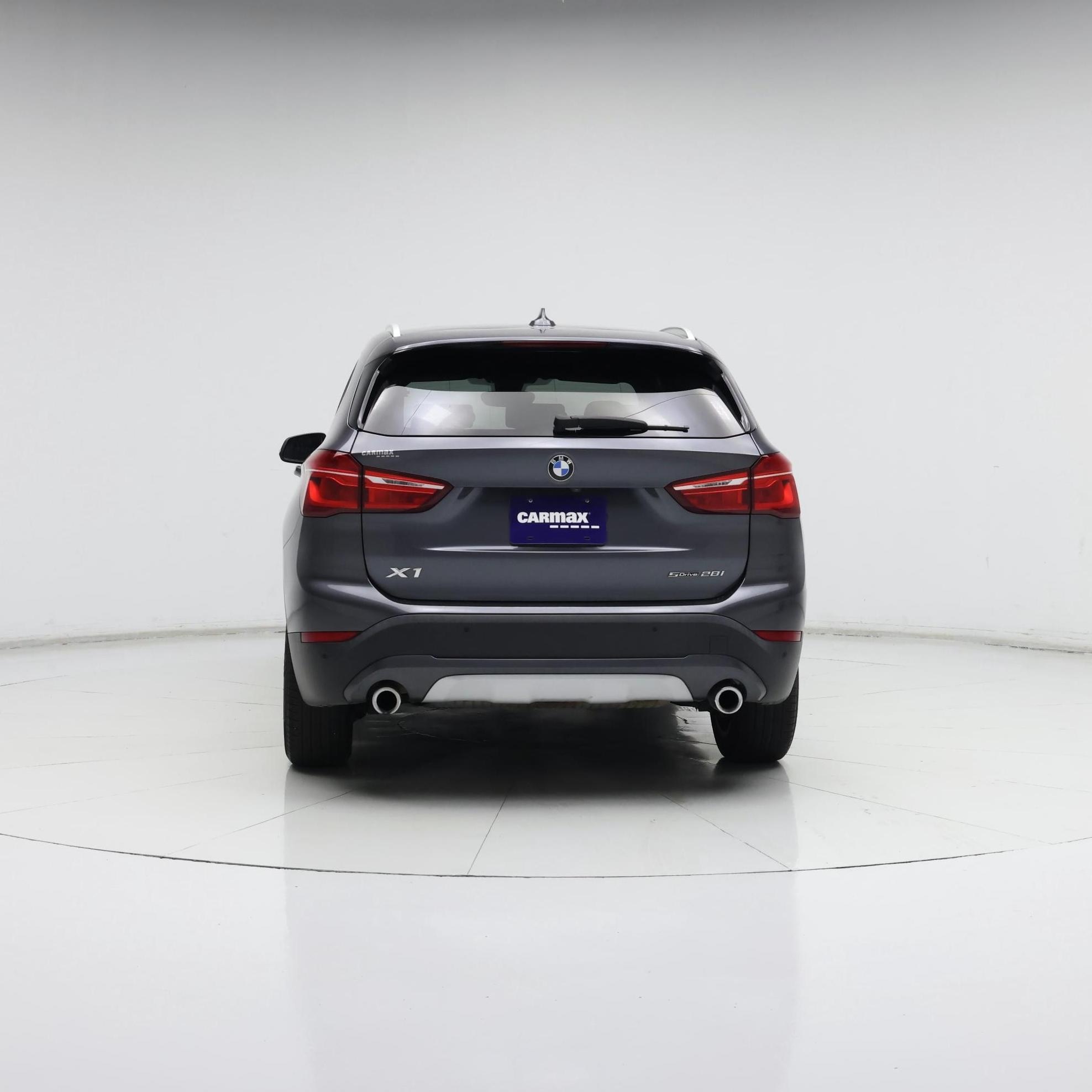 Thumbnail: 2022 BMW X1 - 6