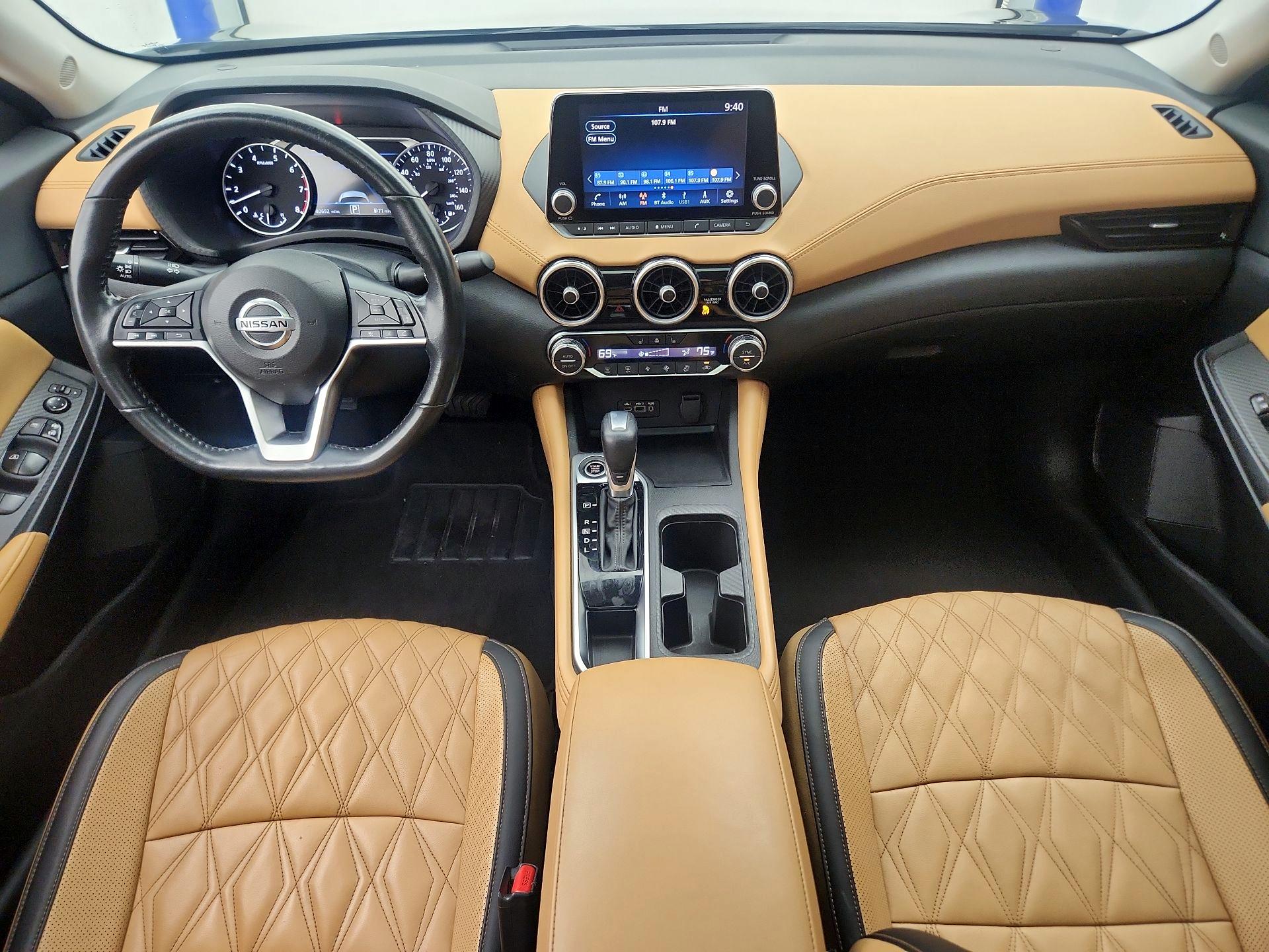 Thumbnail: 2022 Nissan Sentra - 9