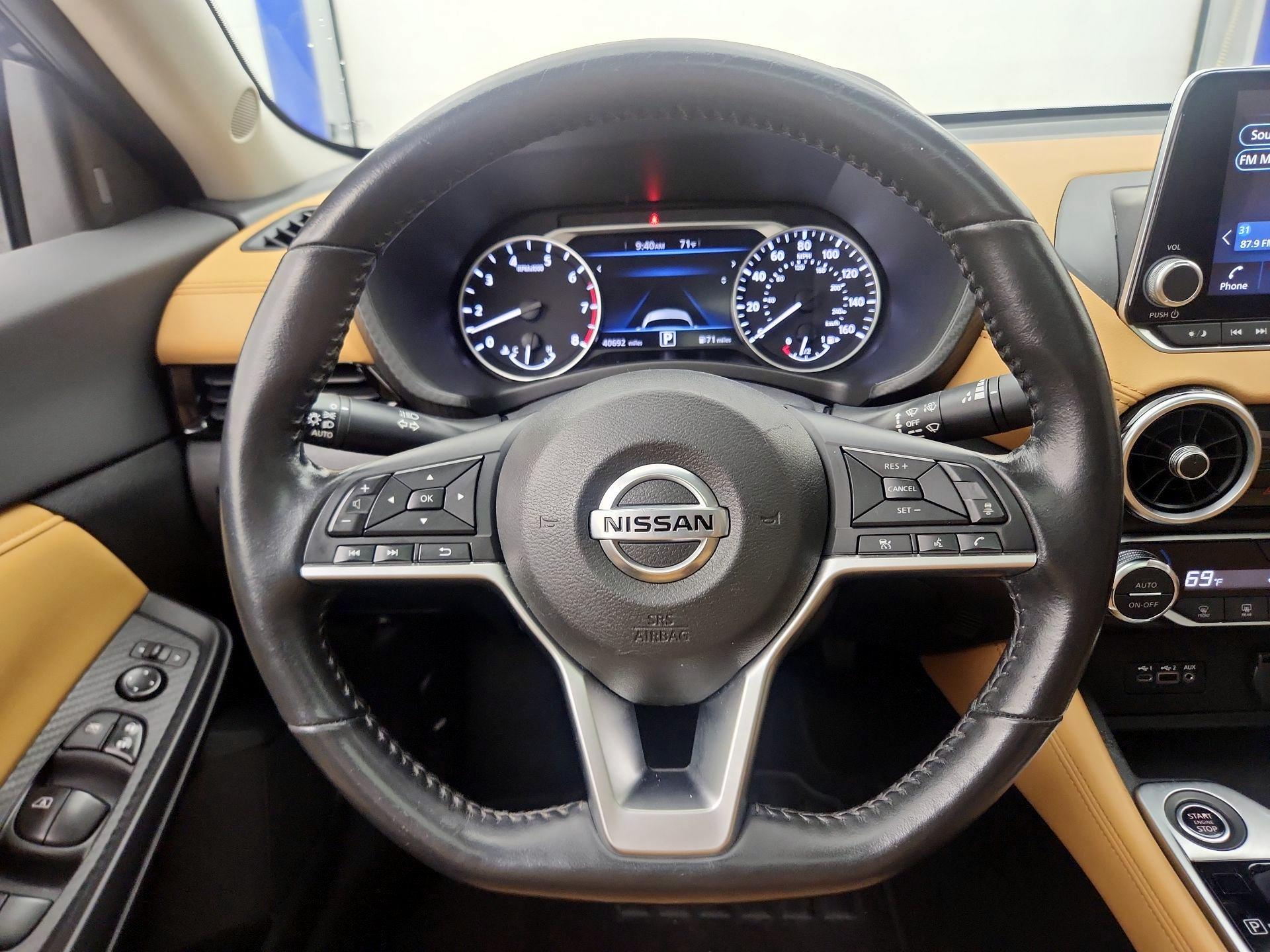 Thumbnail: 2022 Nissan Sentra - 10