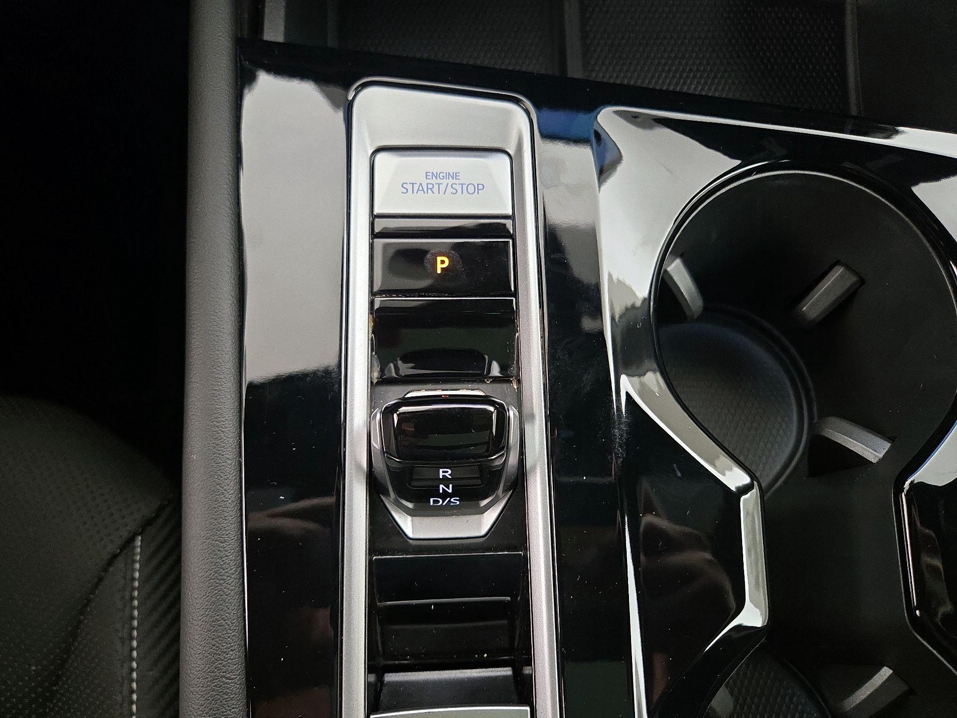 Thumbnail: 2024 Volkswagen Atlas - 17
