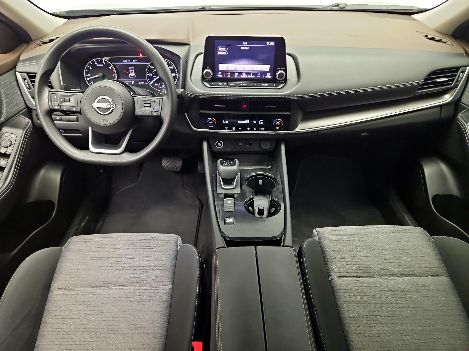 Thumbnail: 2023 Nissan Rogue - 9
