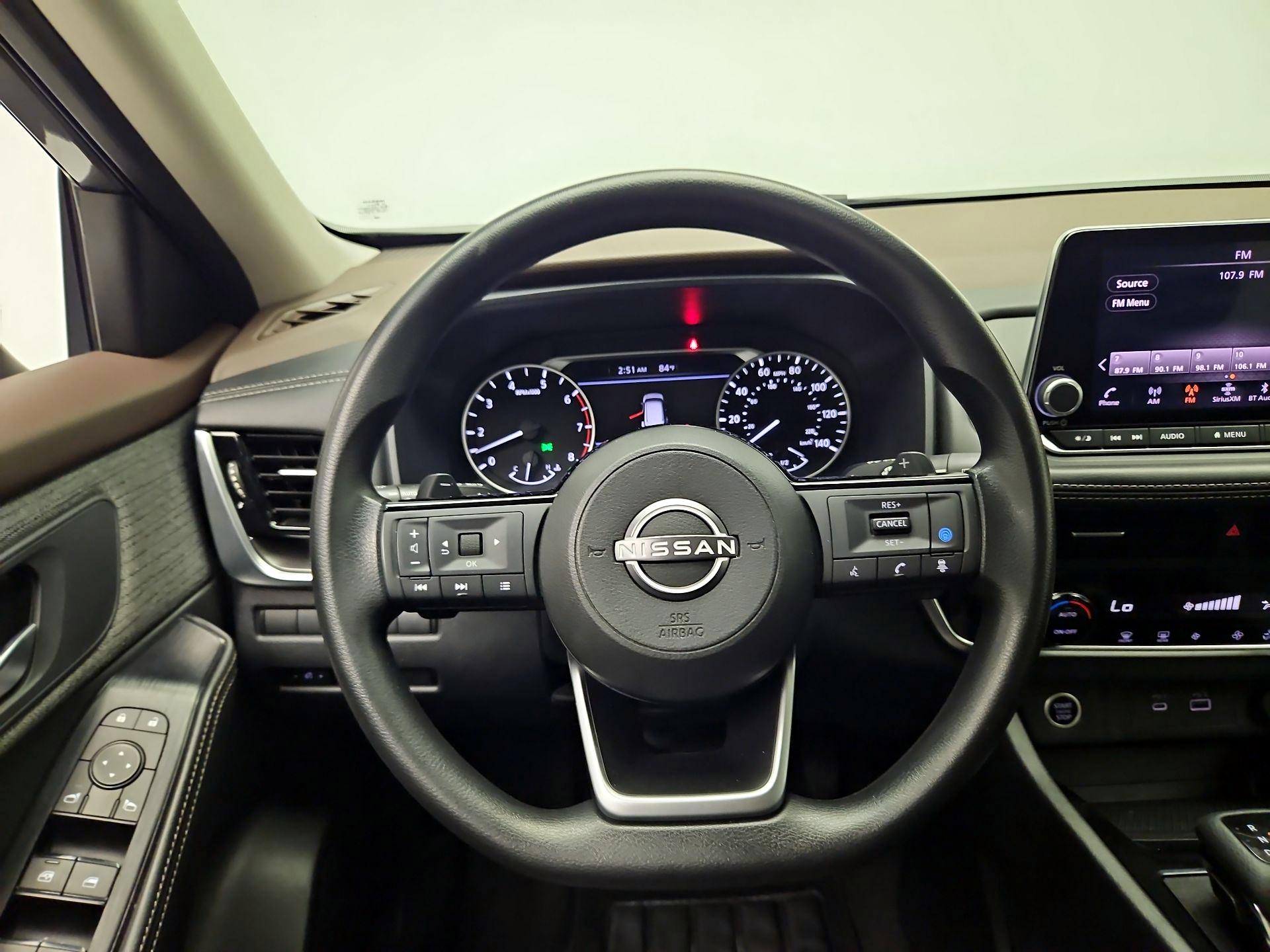 Thumbnail: 2023 Nissan Rogue - 10