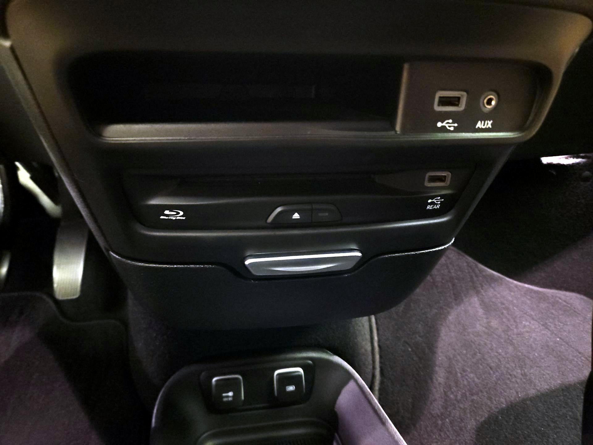 Thumbnail: 2020 Chrysler Pacifica - 19