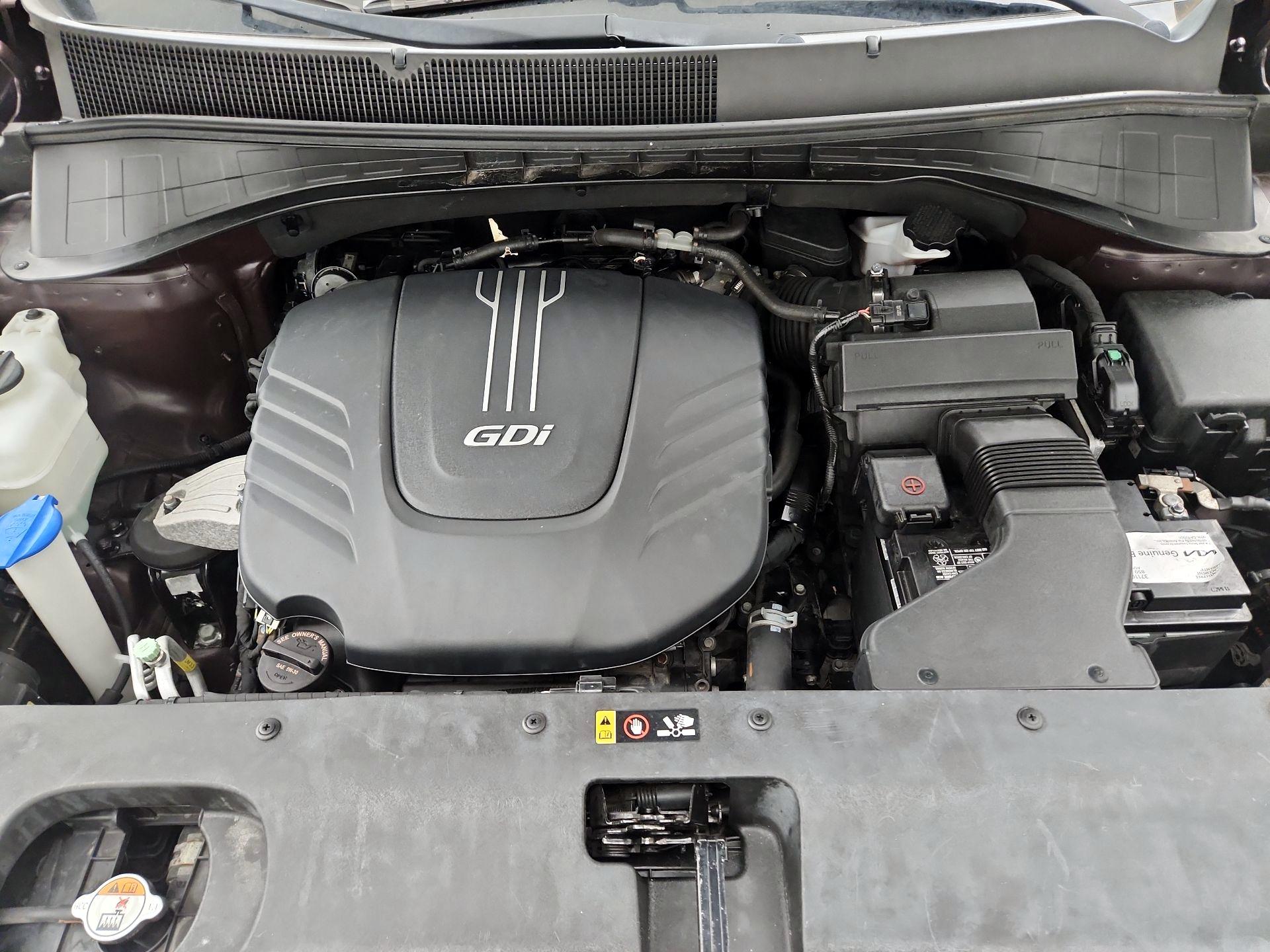 Thumbnail: 2016 Kia Sorento - 17