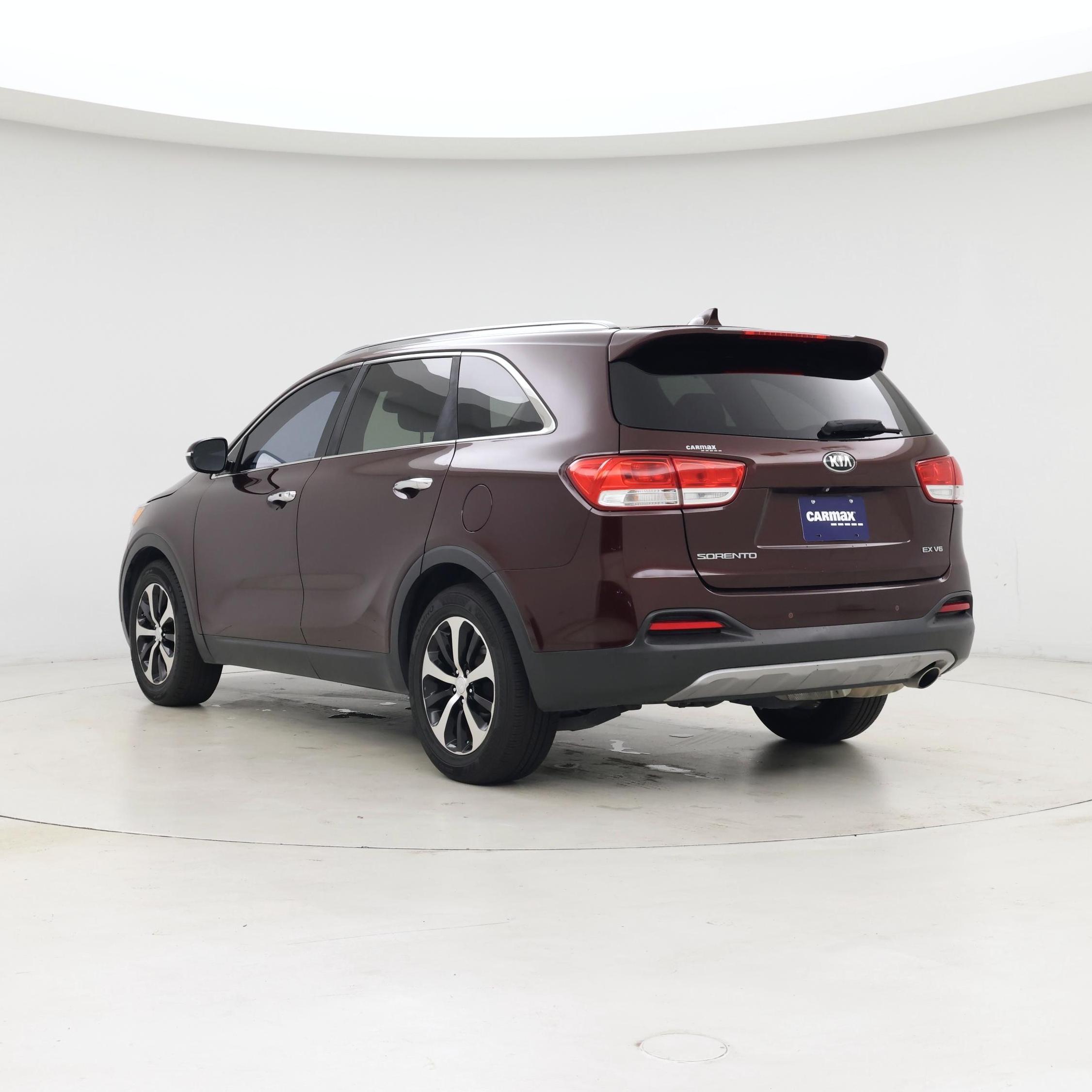 Thumbnail: 2016 Kia Sorento - 2