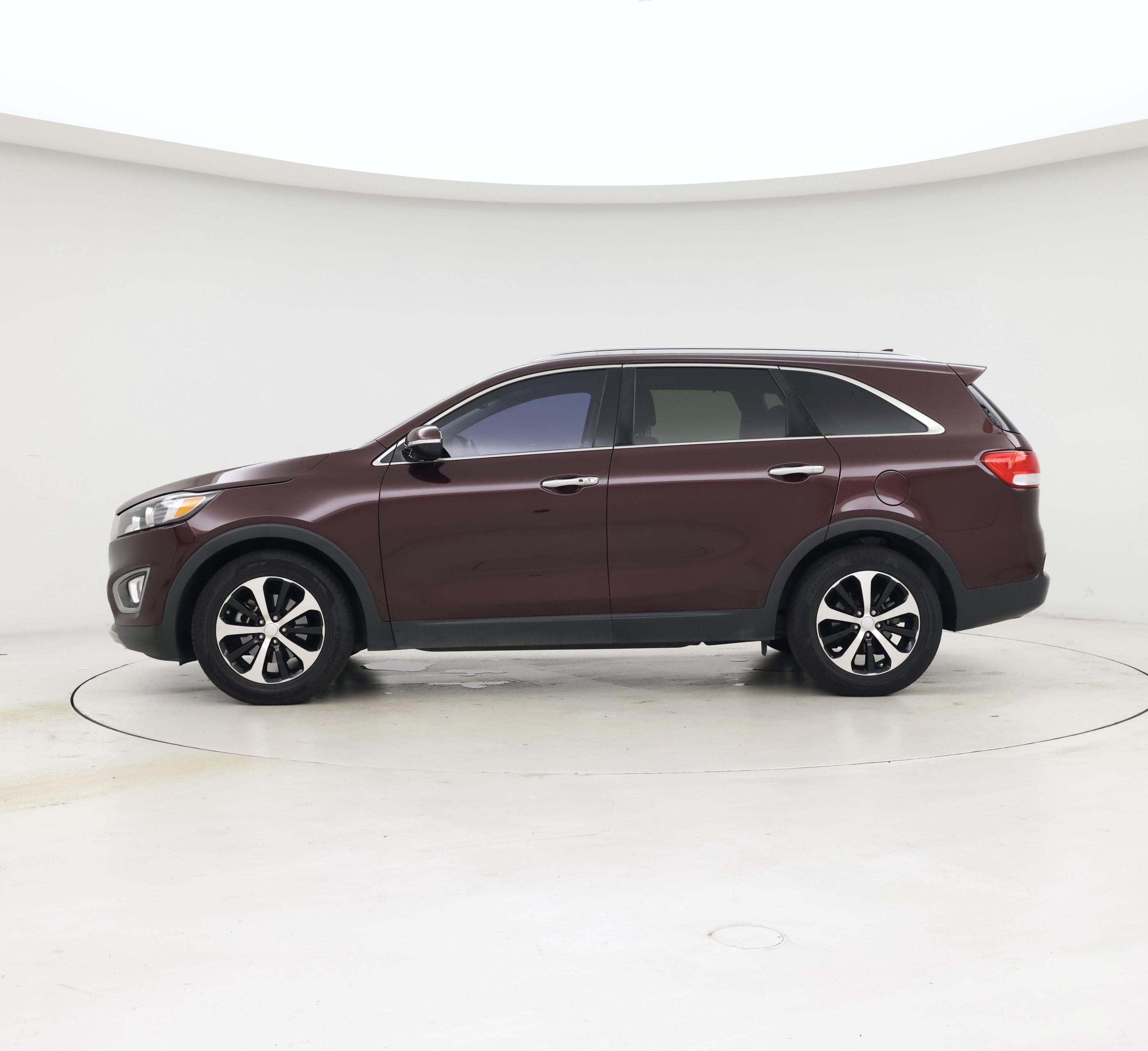 Thumbnail: 2016 Kia Sorento - 3