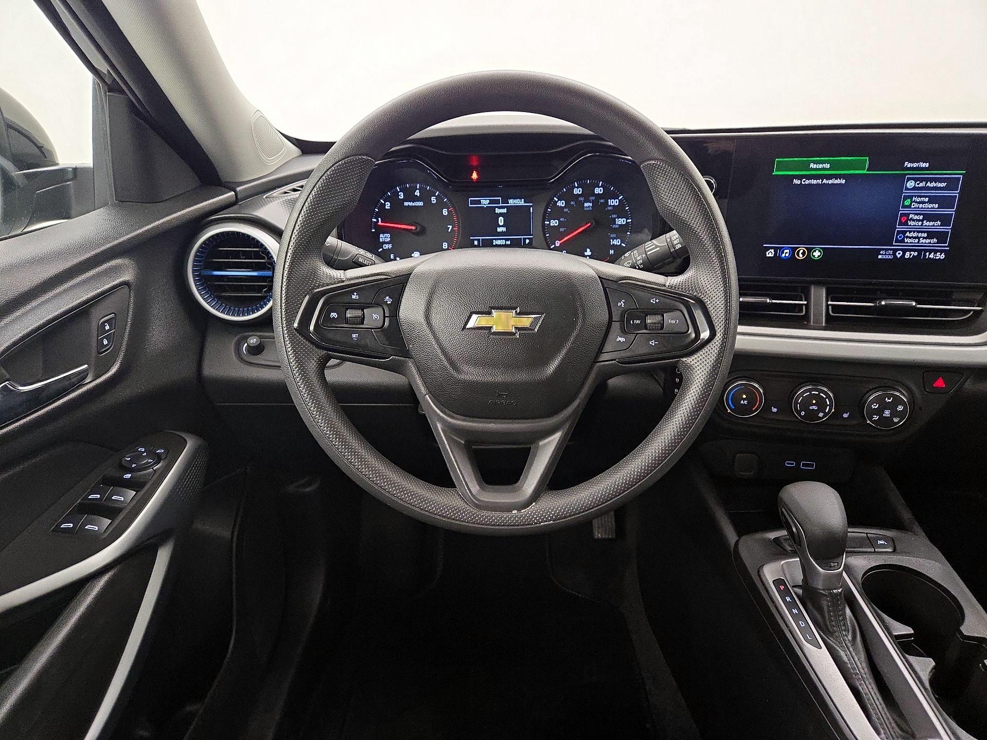 Thumbnail: 2025 Chevrolet Trax - 10