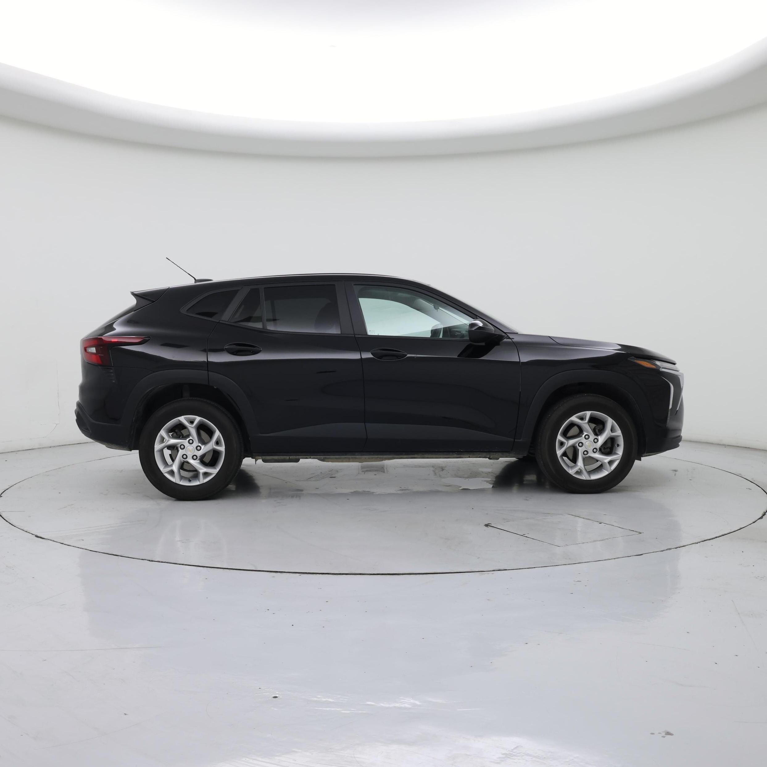 Thumbnail: 2025 Chevrolet Trax - 7