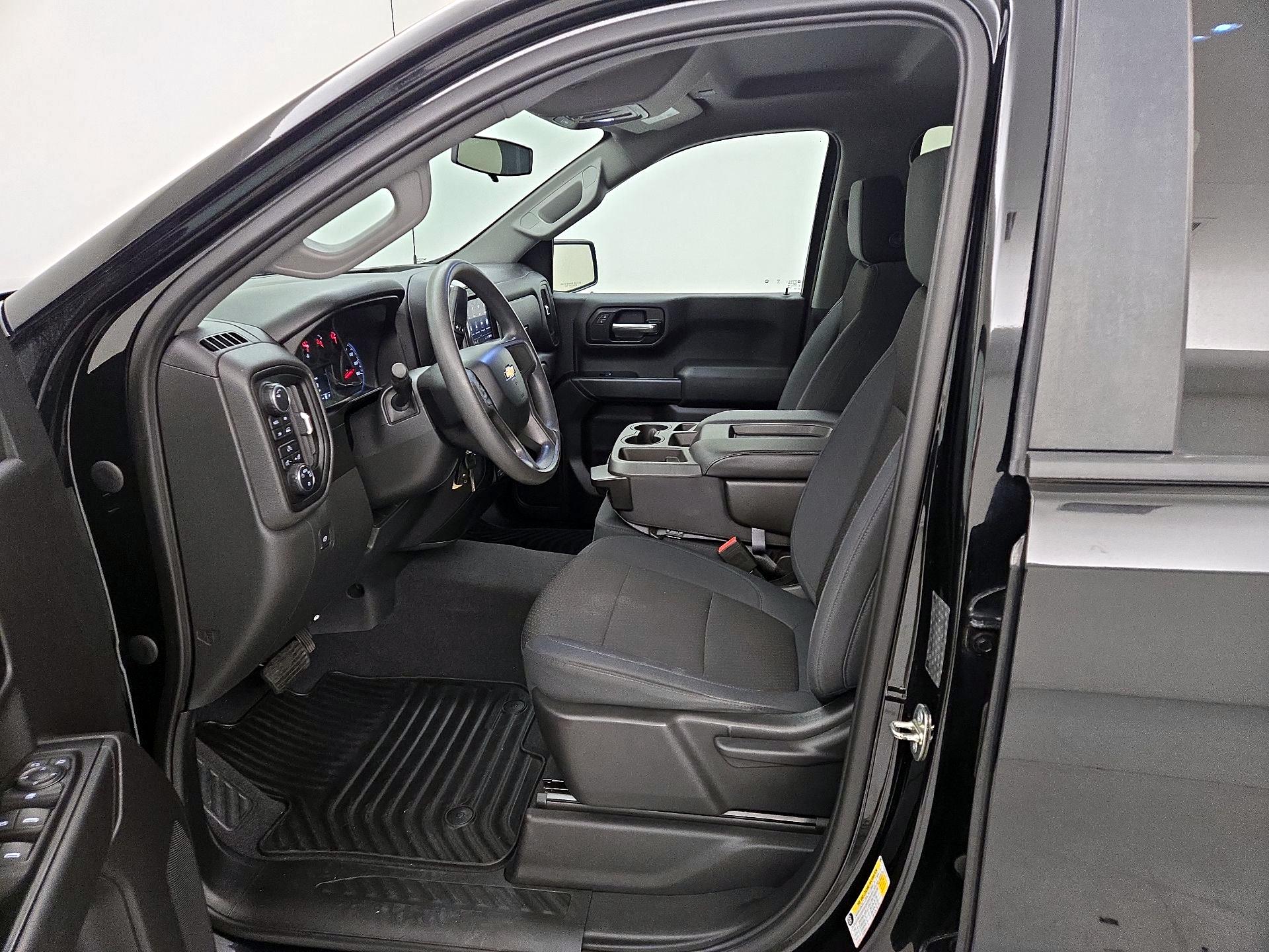 Thumbnail: 2019 Chevrolet Silverado 1500 - 11