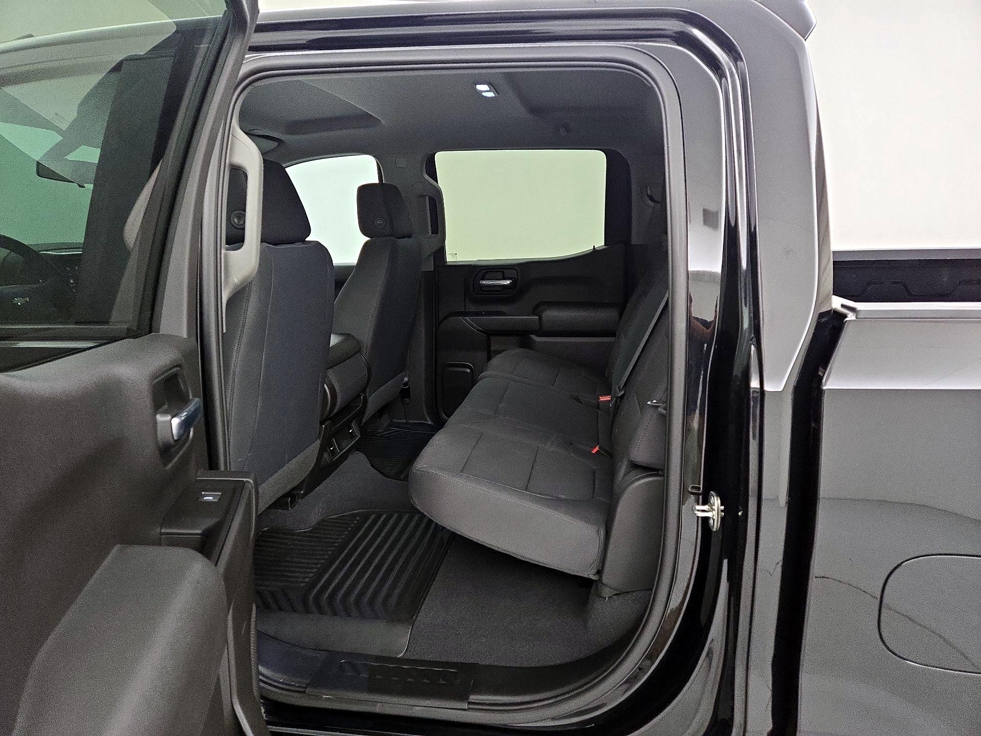 Thumbnail: 2019 Chevrolet Silverado 1500 - 19