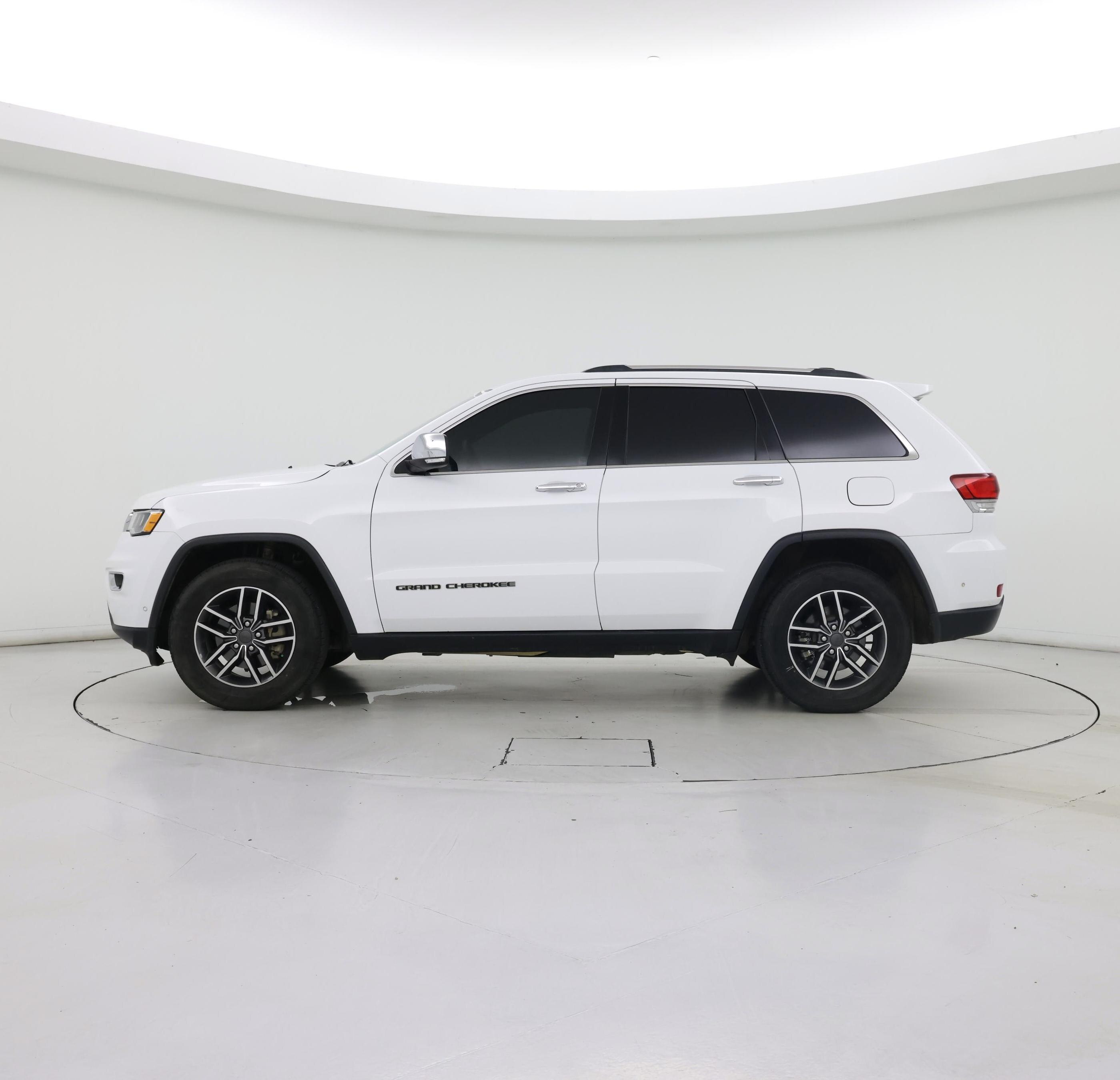 Thumbnail: 2020 Jeep Grand Cherokee - 3