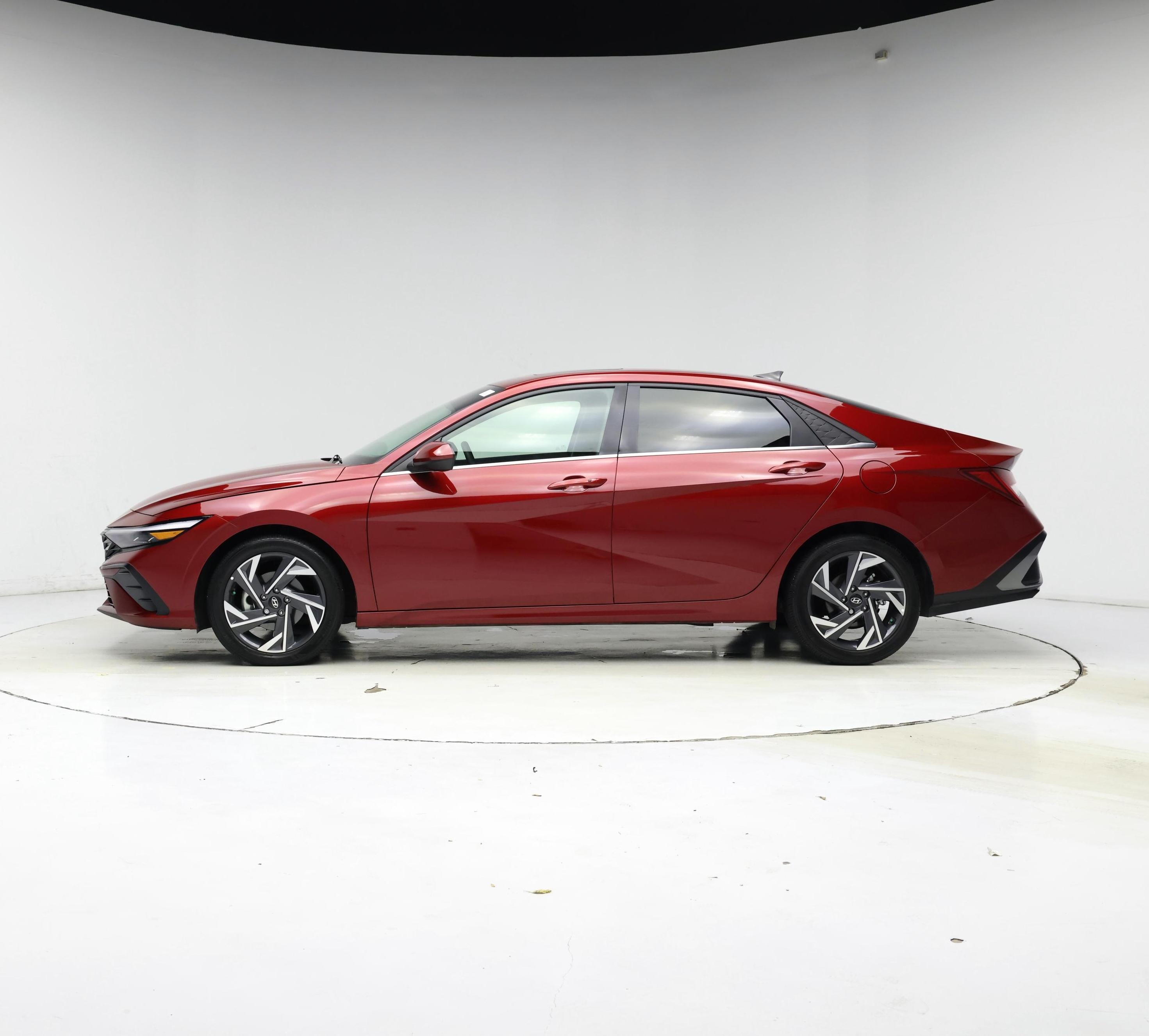 Thumbnail: 2024 Hyundai Elantra - 3