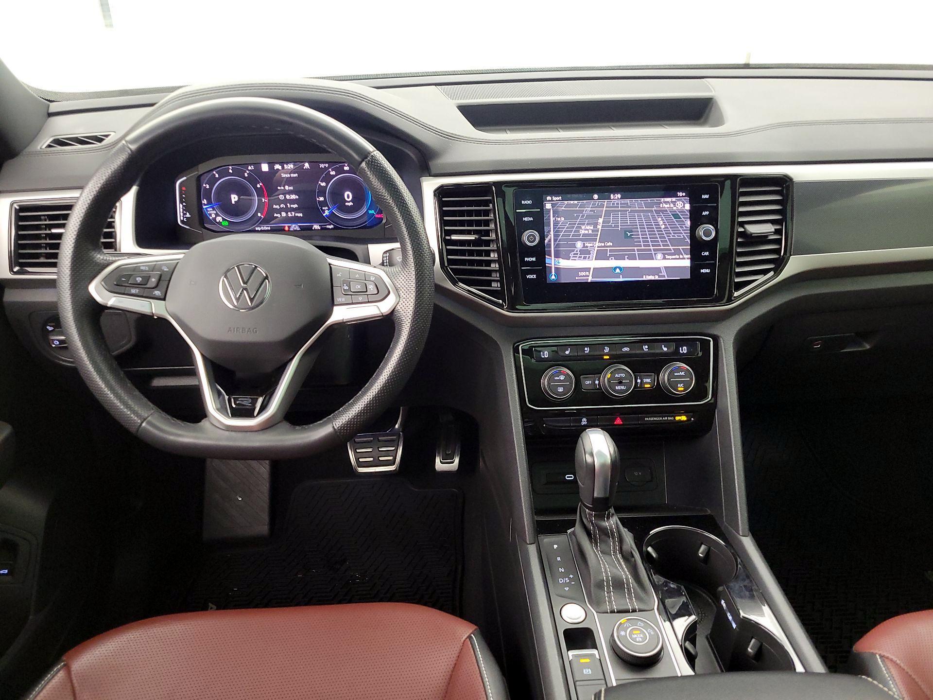 Thumbnail: 2023 Volkswagen Atlas - 9