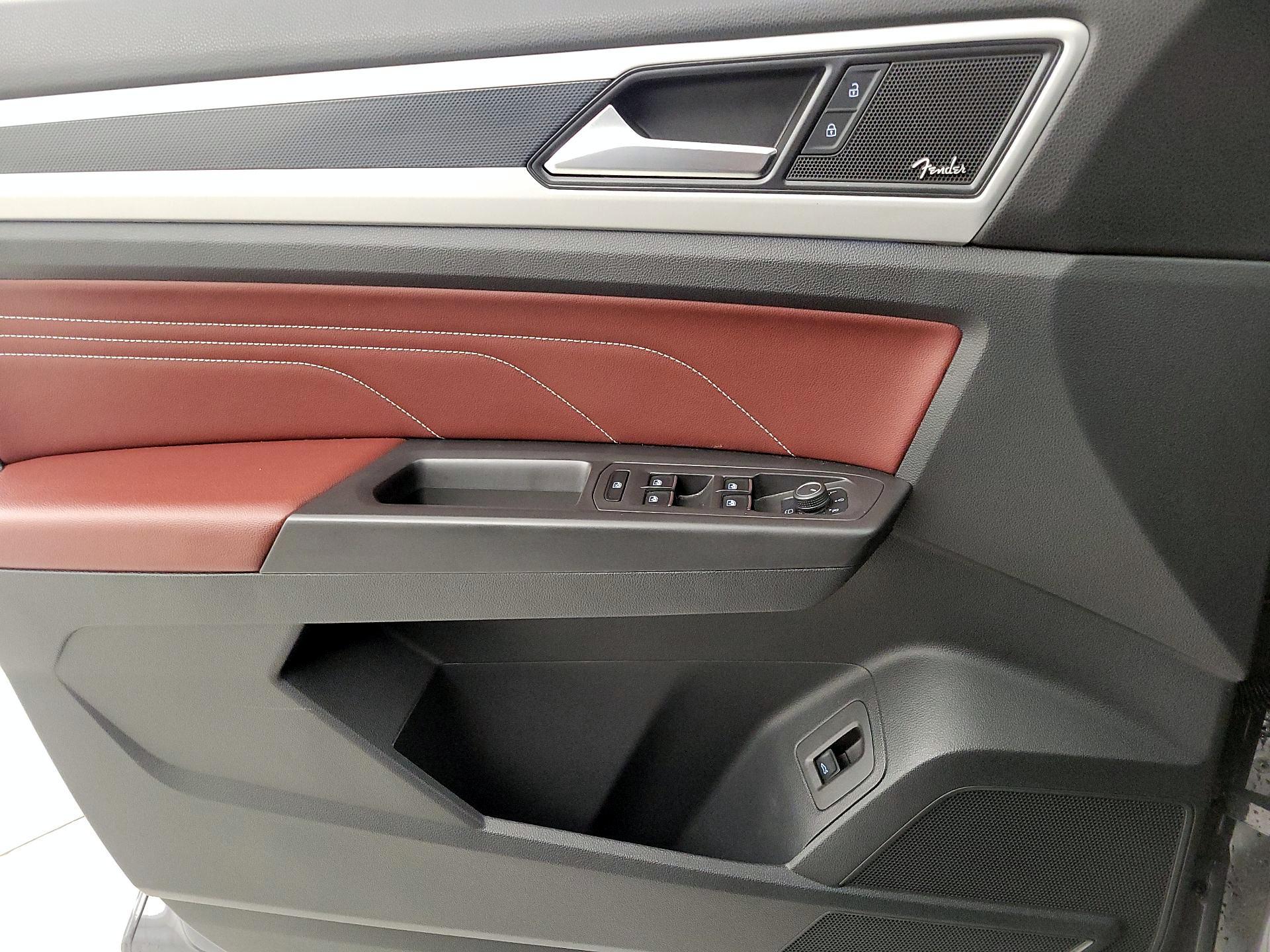 Thumbnail: 2023 Volkswagen Atlas - 12
