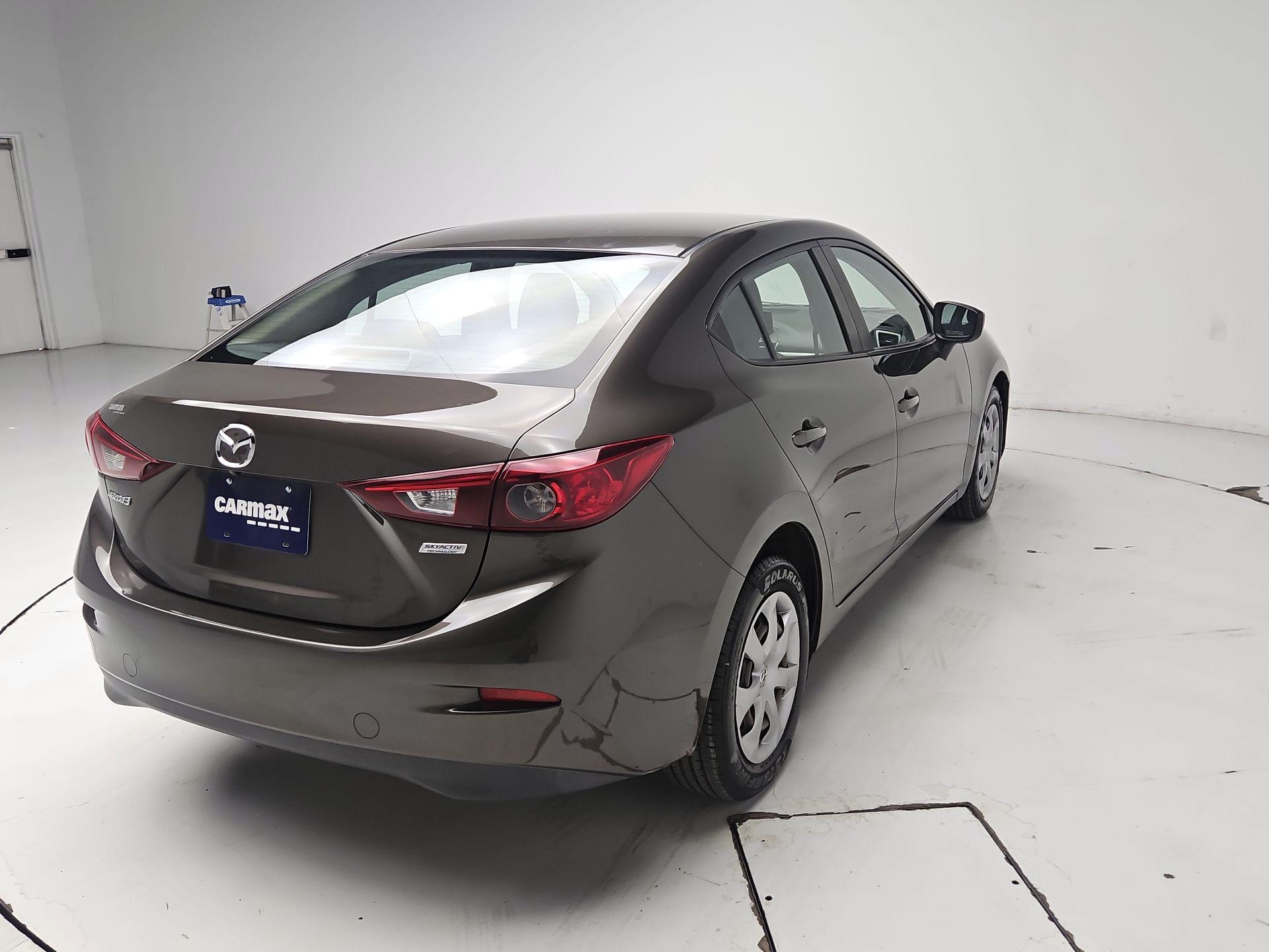 Thumbnail: 2017 Mazda Mazda3 - 5
