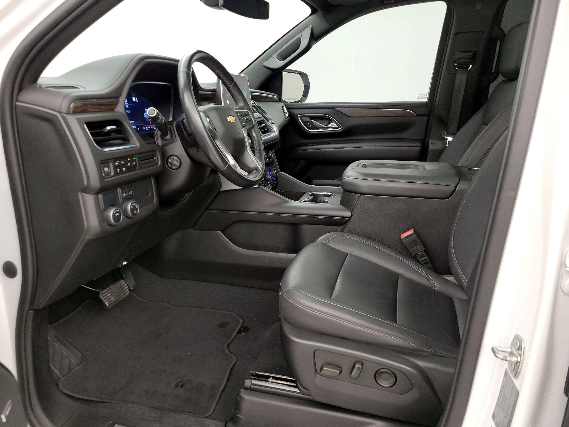 Thumbnail: 2022 Chevrolet Suburban - 11