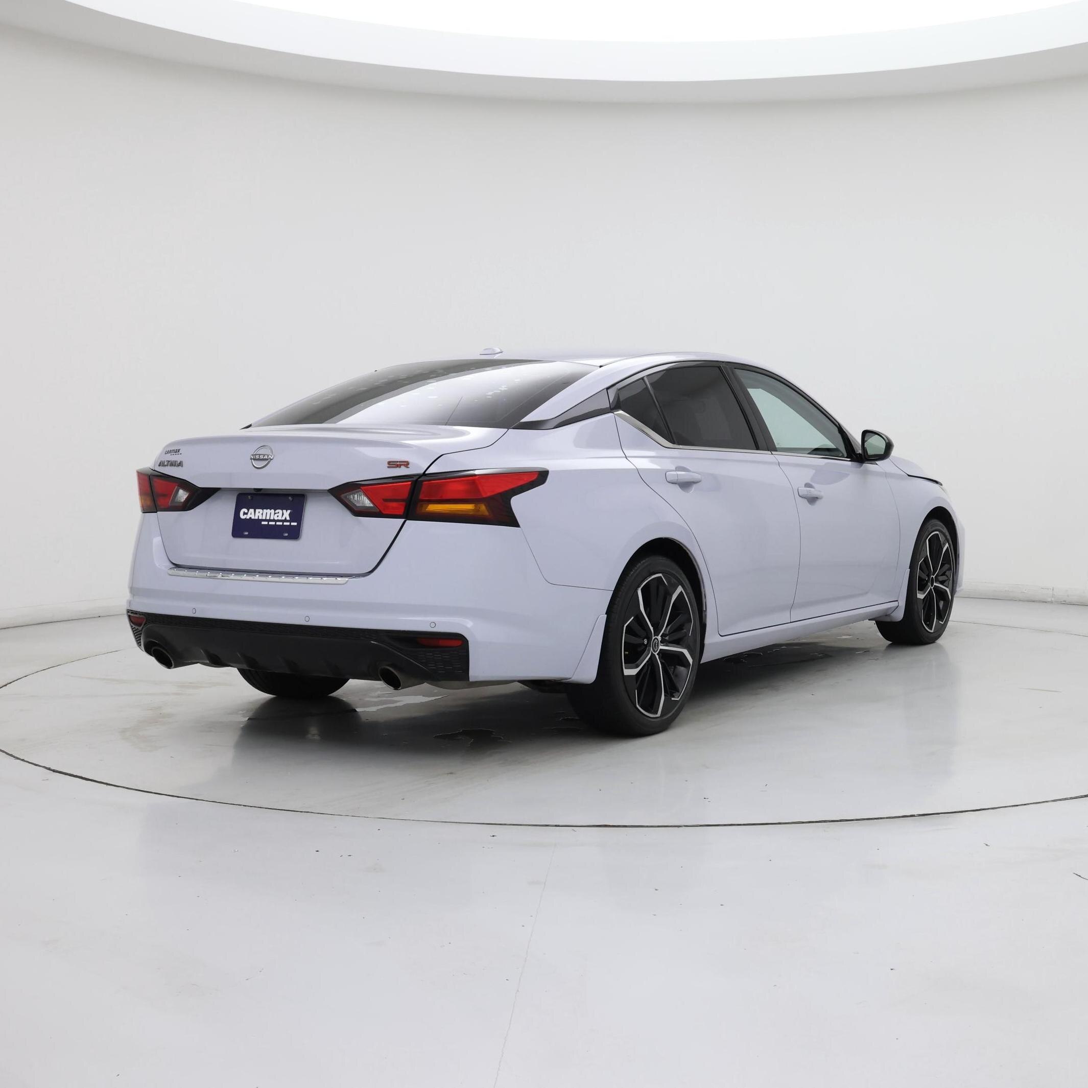 Thumbnail: 2023 Nissan Altima - 8