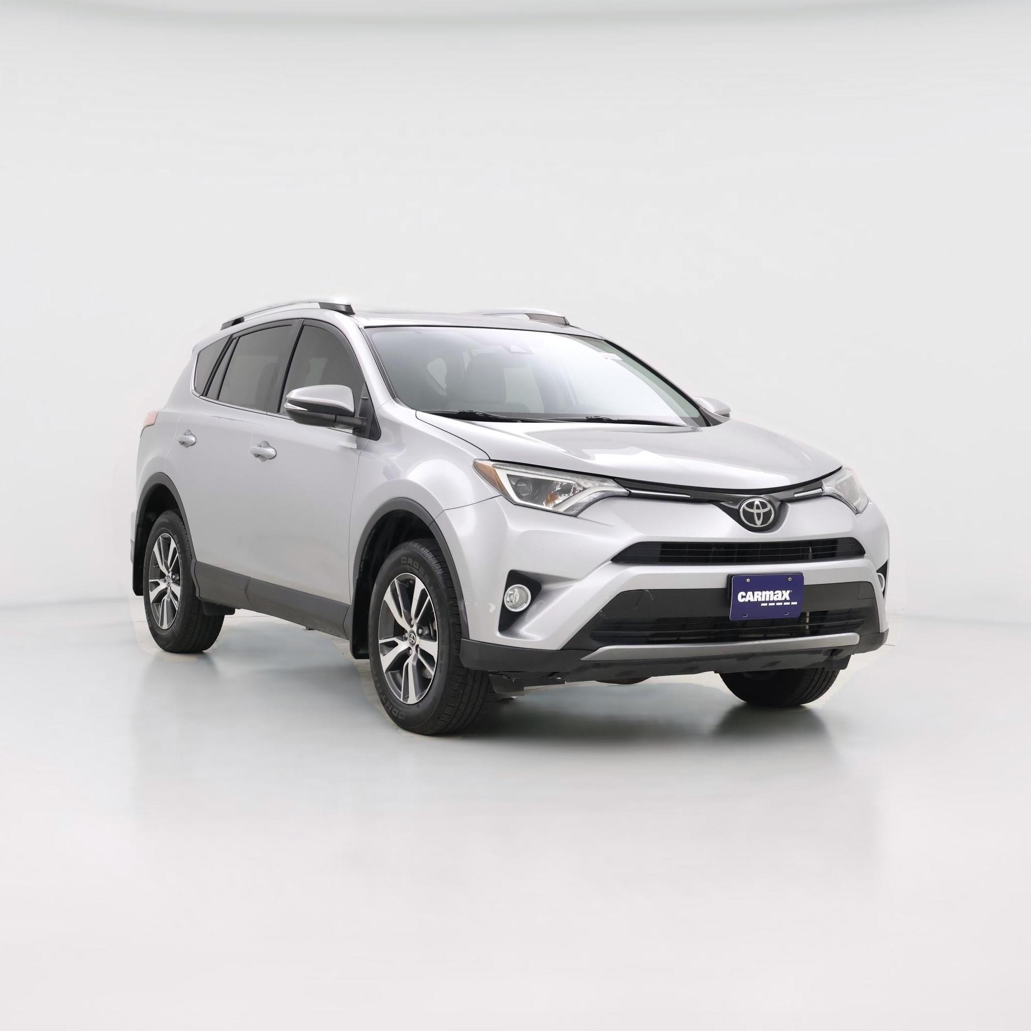 Thumbnail: 2017 Toyota RAV4 - 1