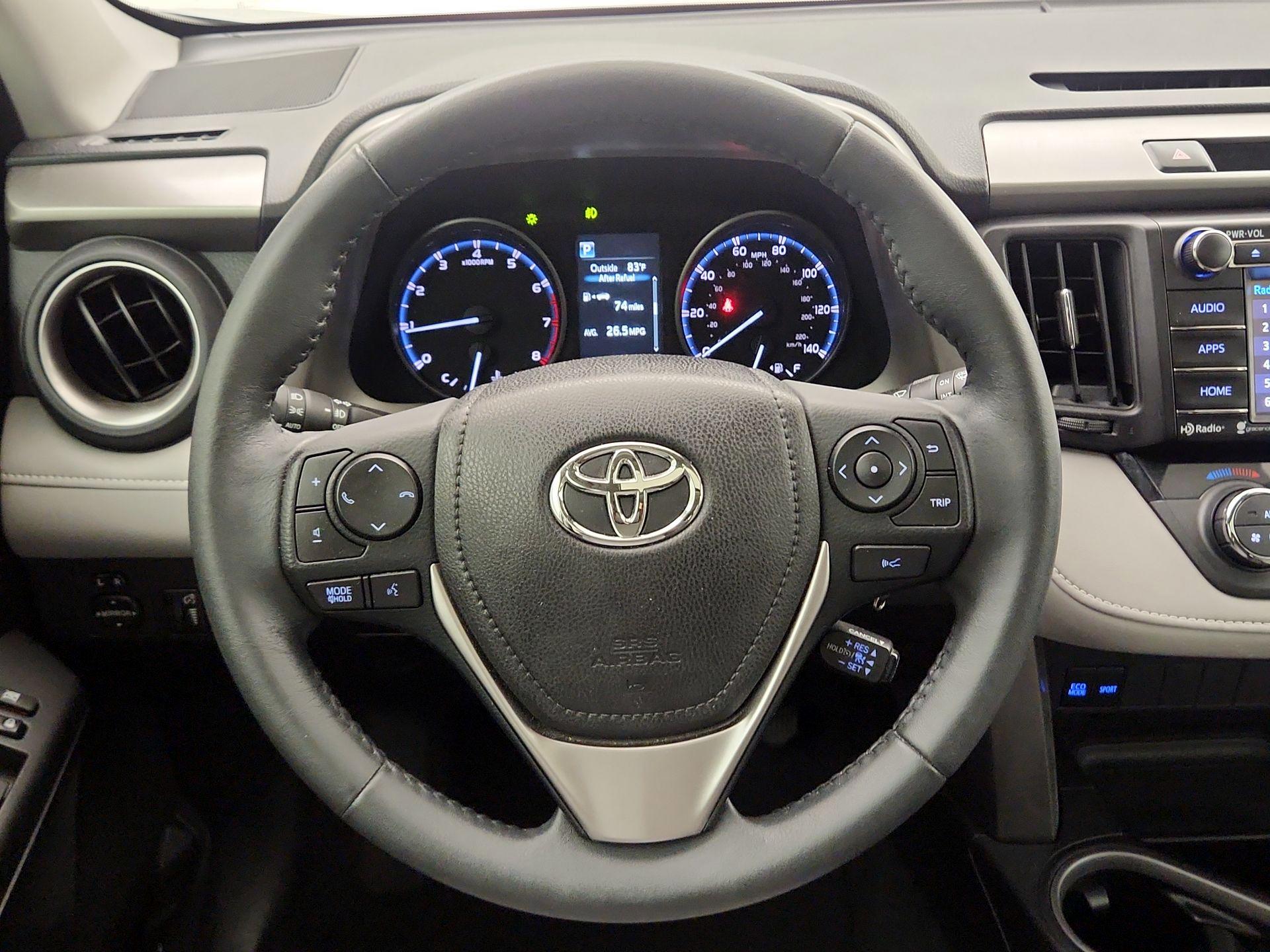 Thumbnail: 2017 Toyota RAV4 - 10