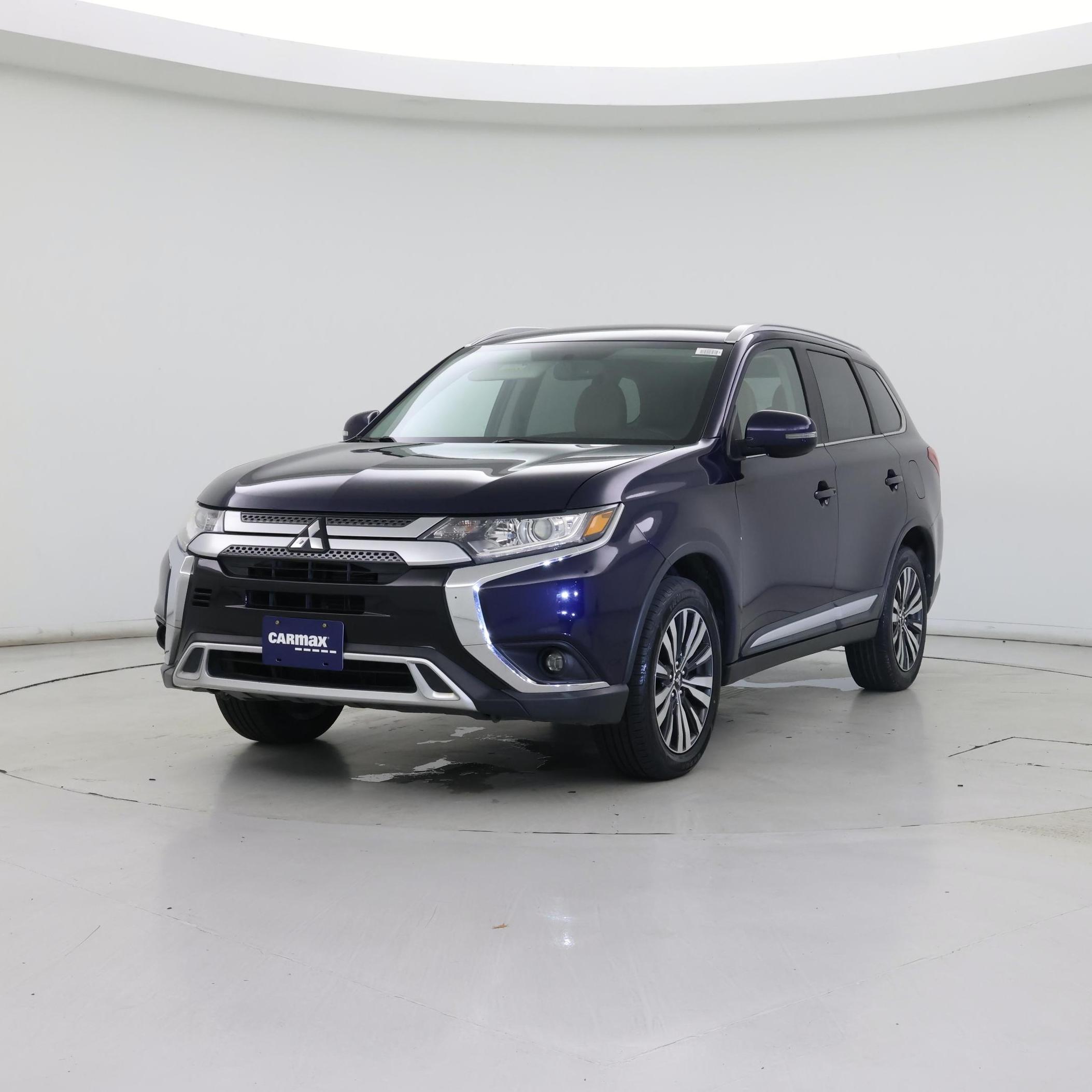 Thumbnail: 2019 Mitsubishi Outlander - 4