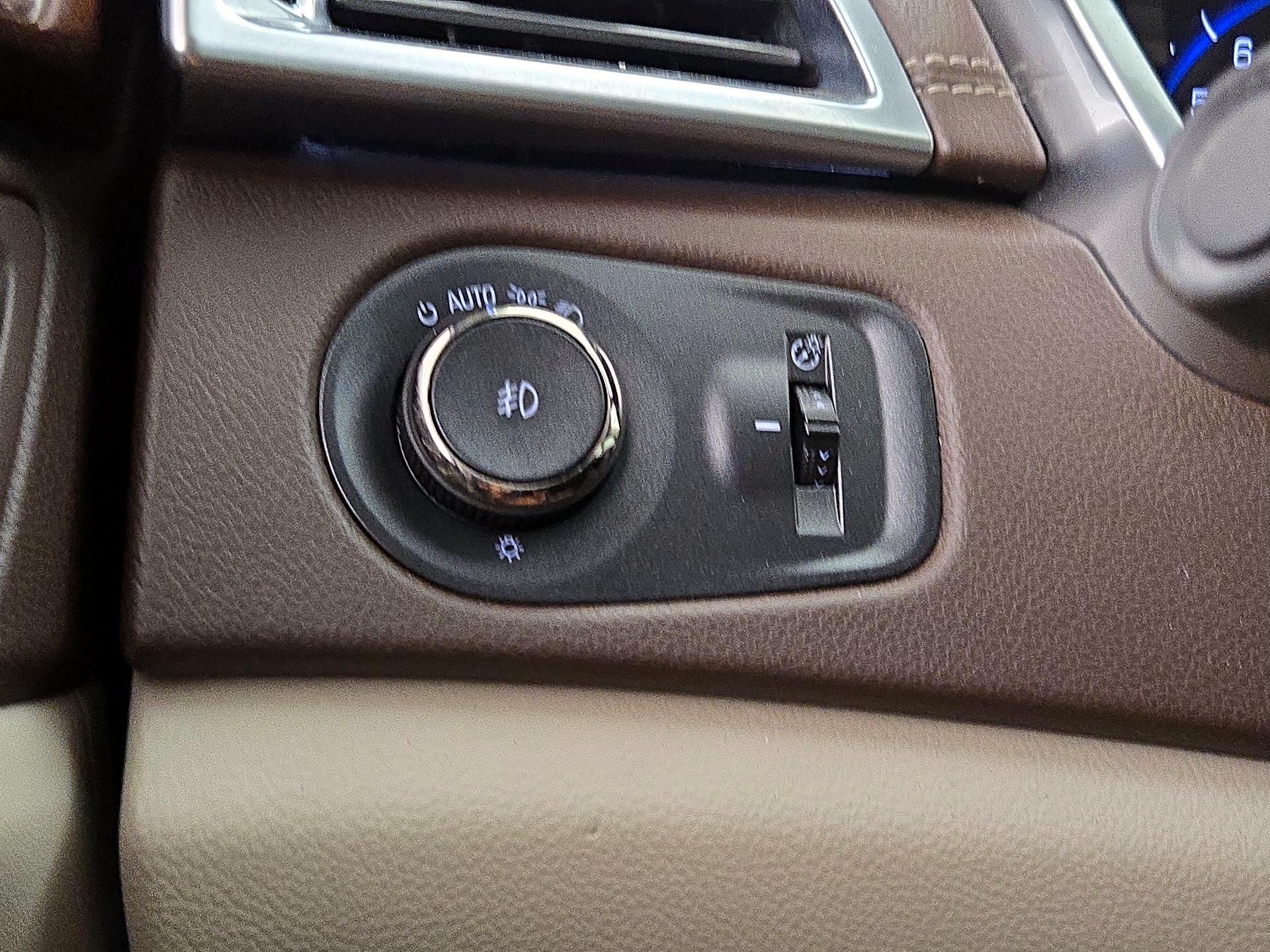Thumbnail: 2014 Cadillac SRX - 13