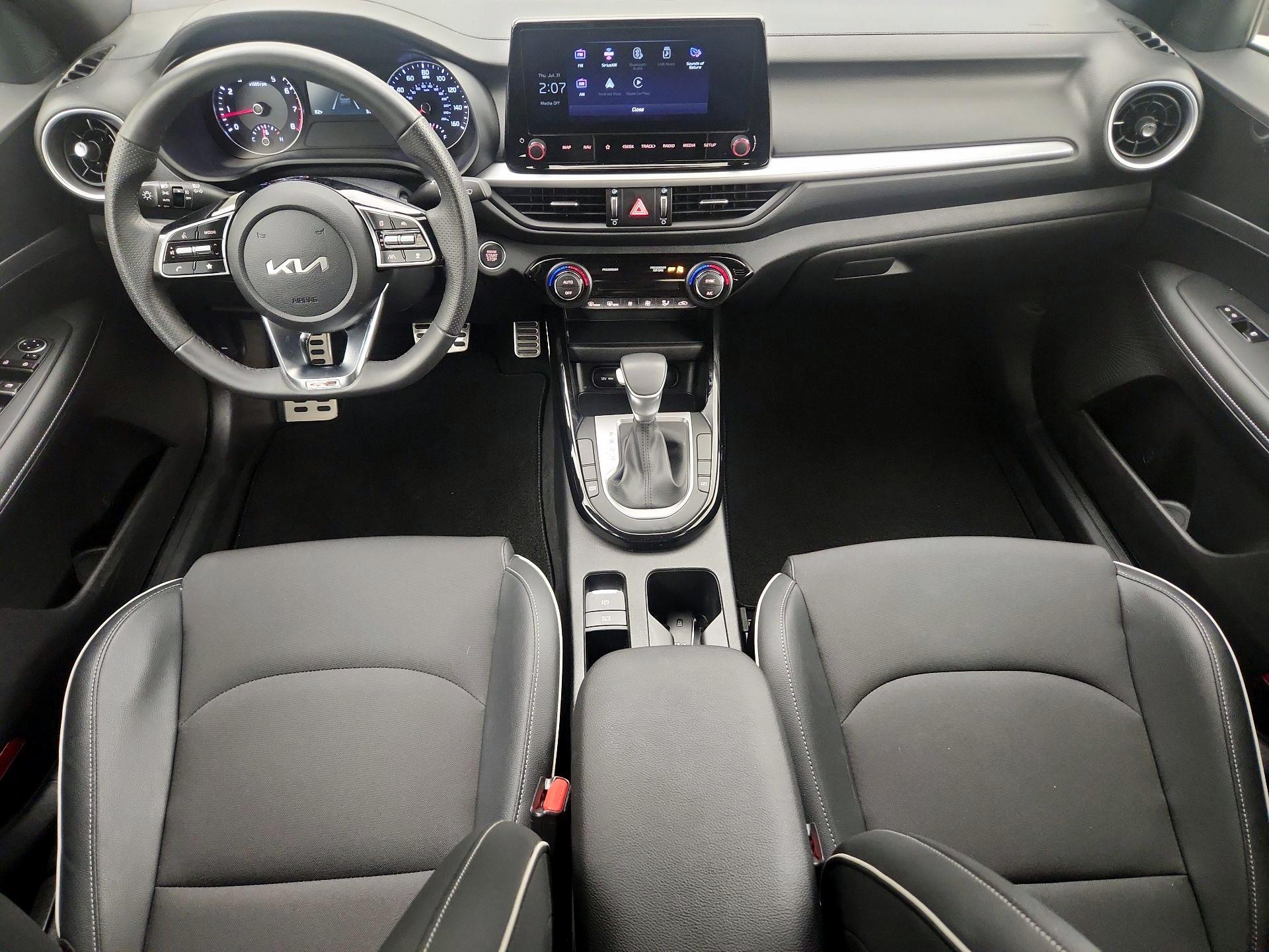Thumbnail: 2024 Kia Forte - 9
