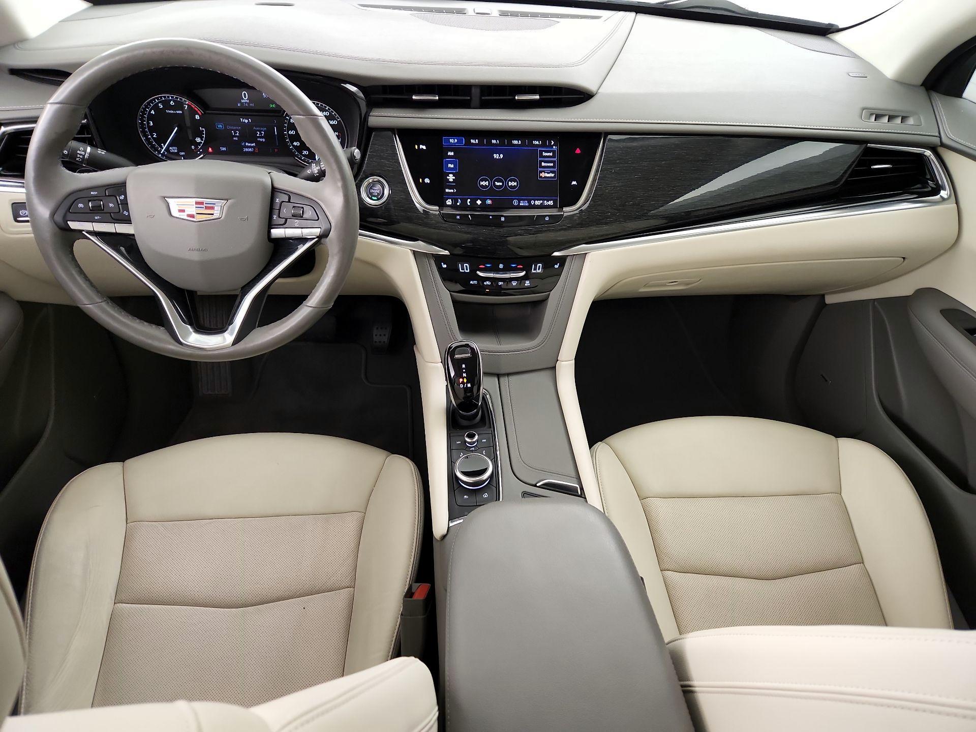 Thumbnail: 2020 Cadillac XT6 - 9