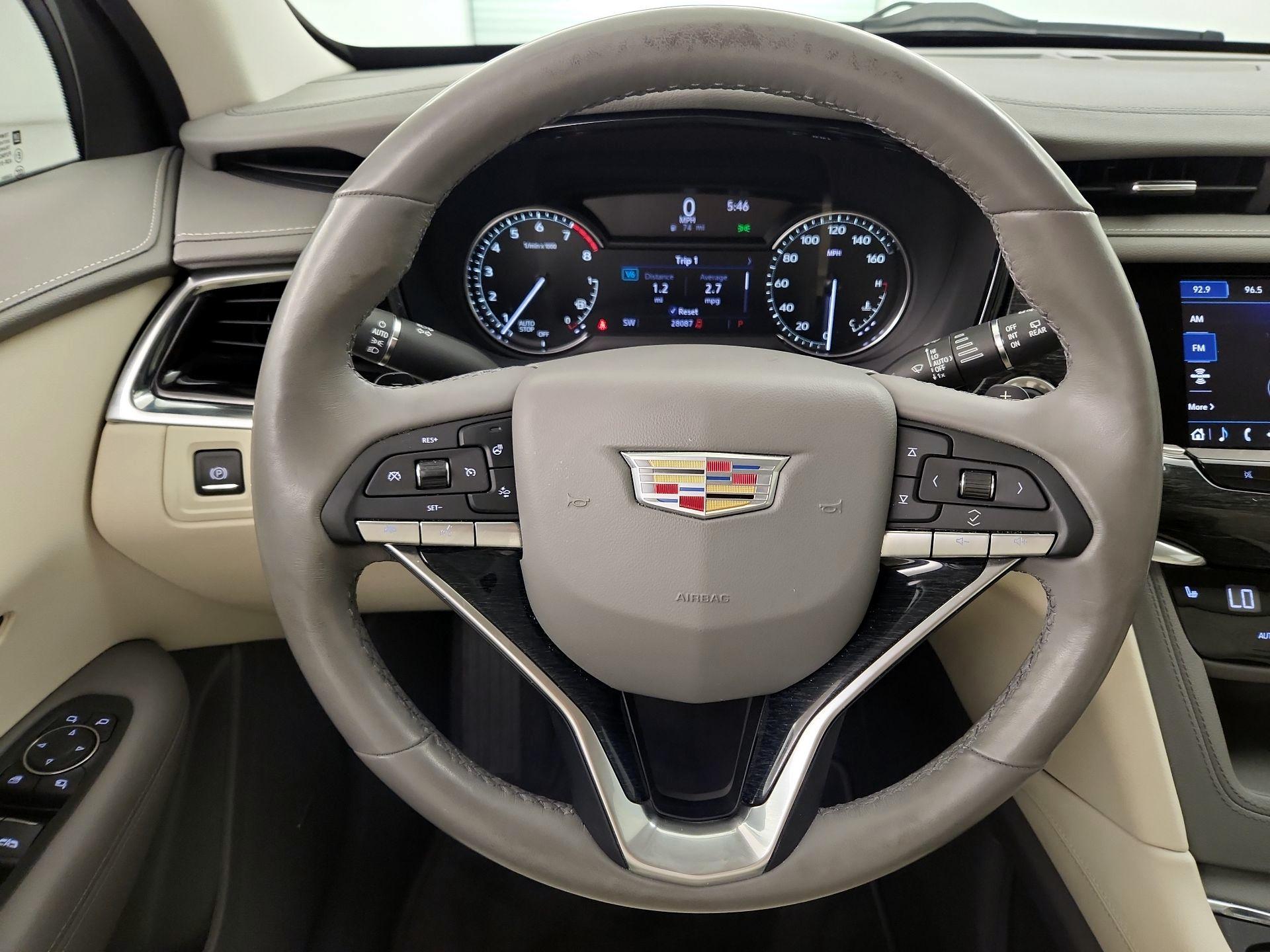 Thumbnail: 2020 Cadillac XT6 - 10