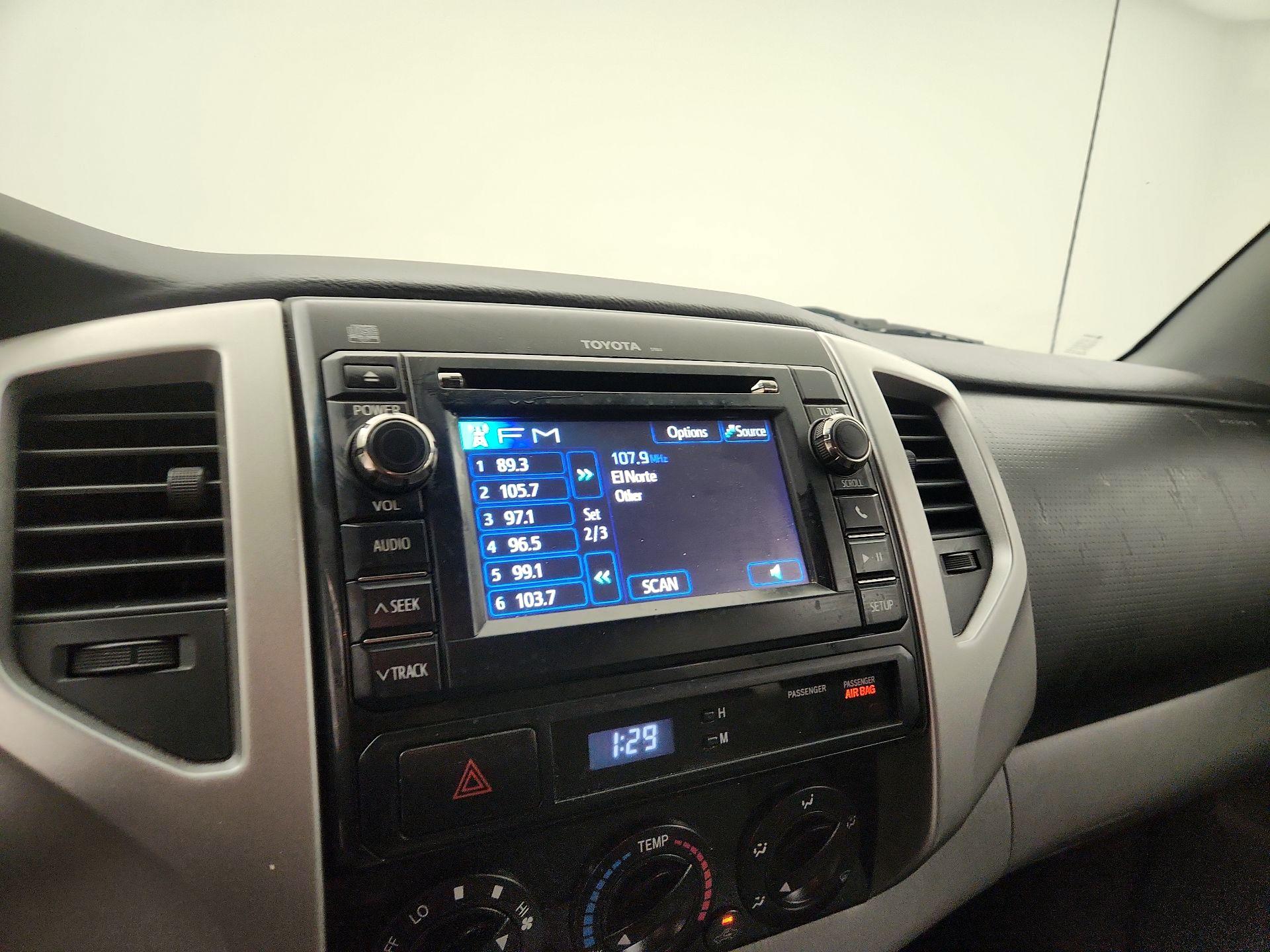 Thumbnail: 2013 Toyota Tacoma - 15