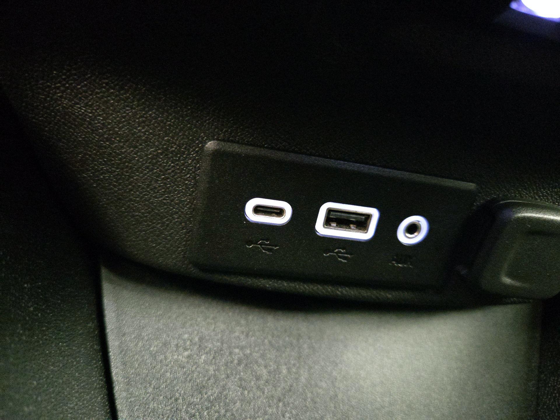 Thumbnail: 2024 Chevrolet Malibu - 18