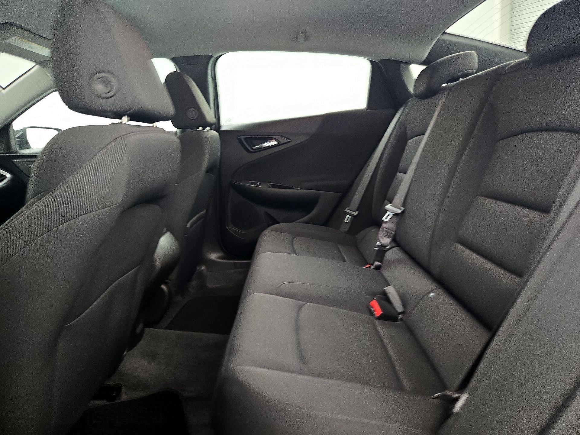 Thumbnail: 2024 Chevrolet Malibu - 19