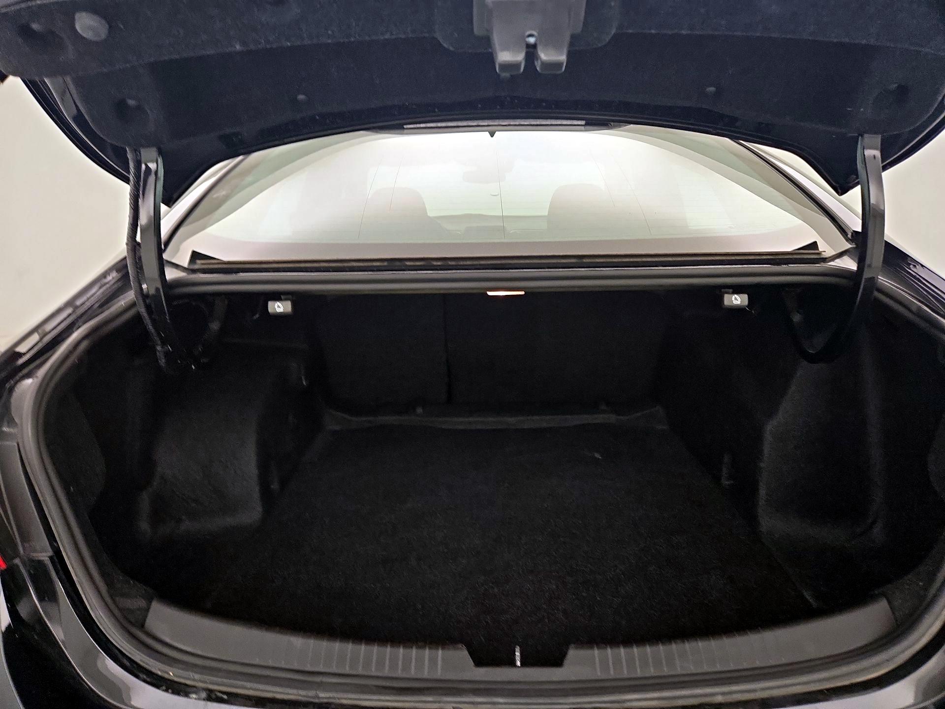 Thumbnail: 2024 Chevrolet Malibu - 20