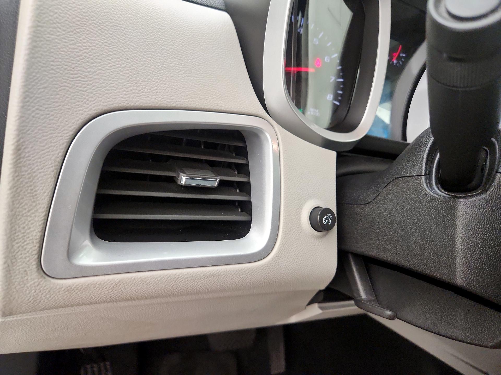 Thumbnail: 2017 Chevrolet Equinox - 13