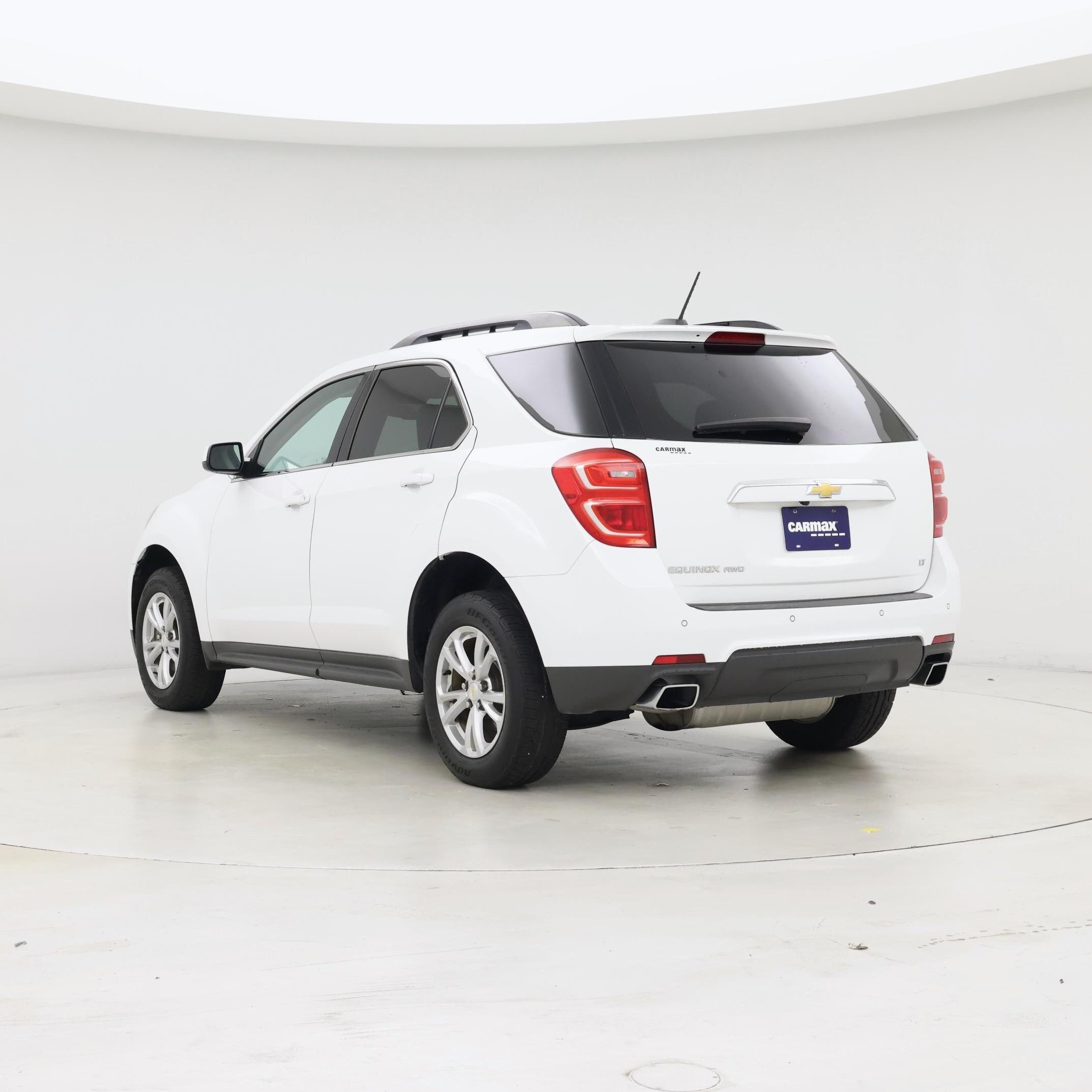 Thumbnail: 2017 Chevrolet Equinox - 2