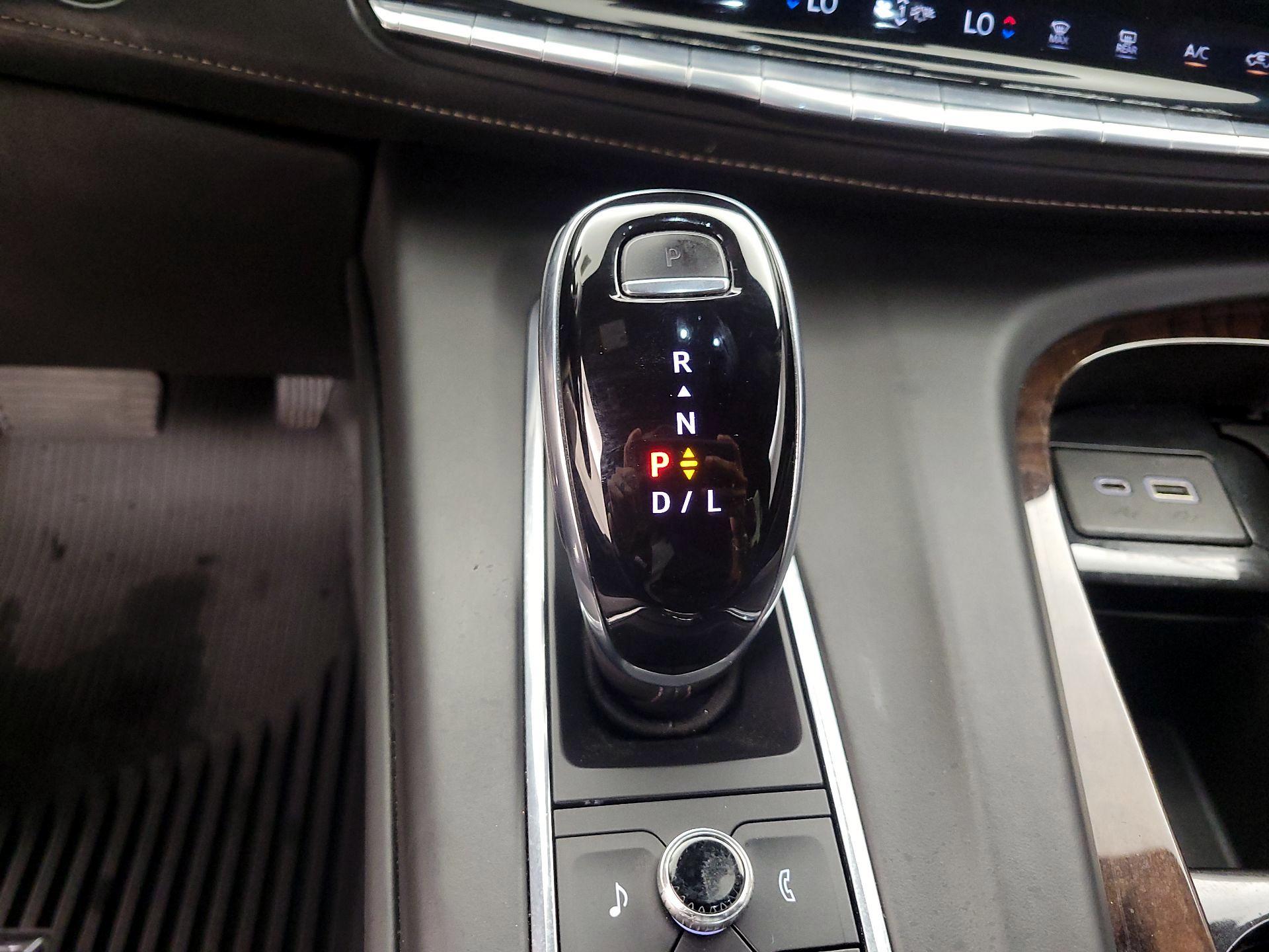 Thumbnail: 2021 Cadillac Escalade - 18