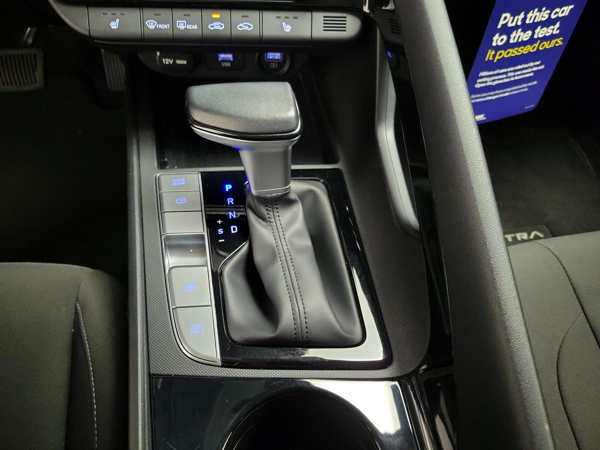 Thumbnail: 2023 Hyundai Elantra - 18