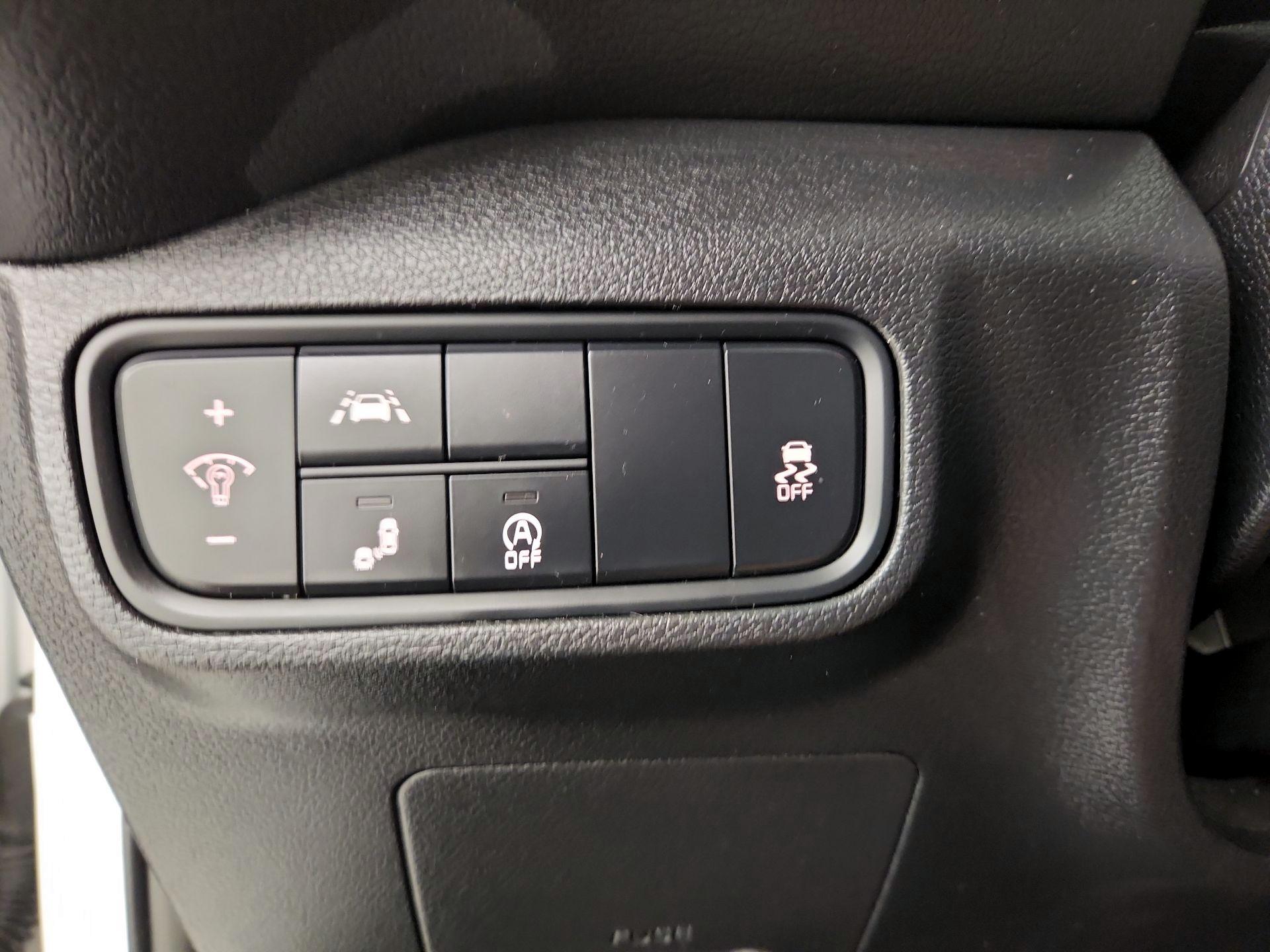 Thumbnail: 2021 Kia Soul - 13