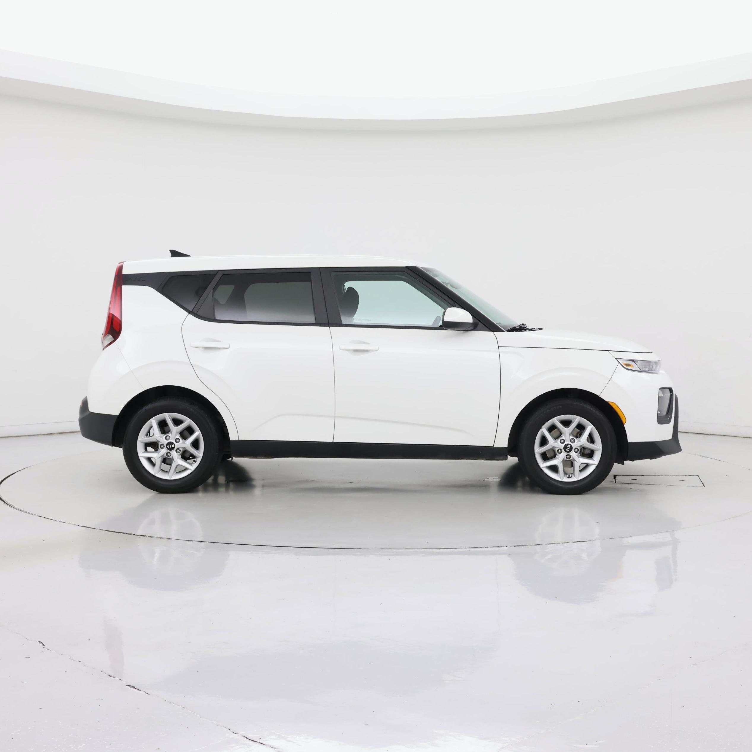 Thumbnail: 2021 Kia Soul - 7