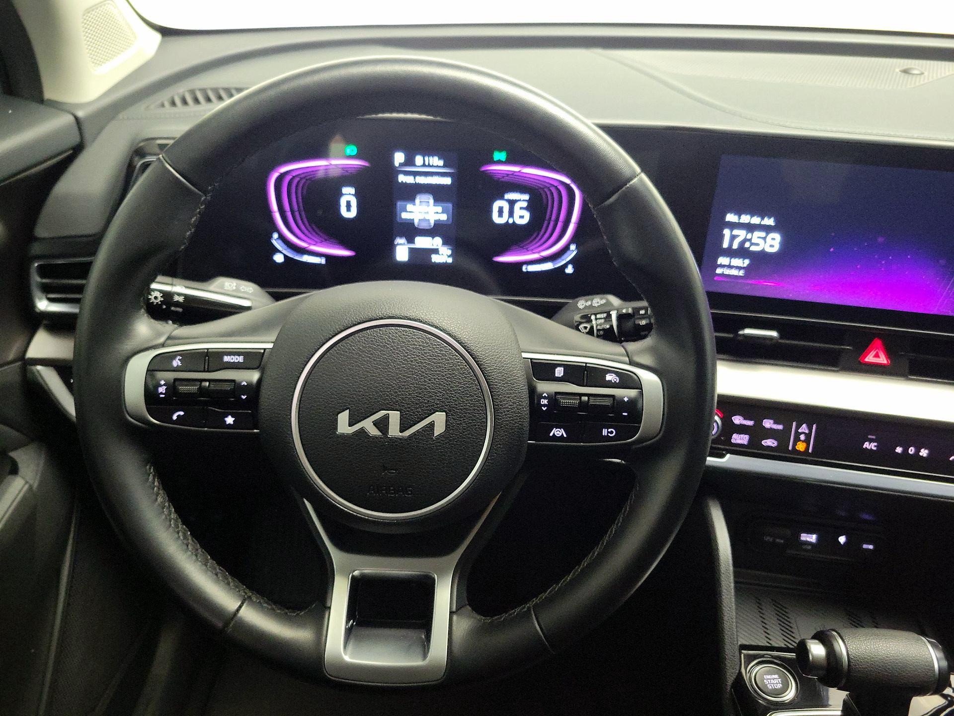 Thumbnail: 2024 Kia Sportage - 10