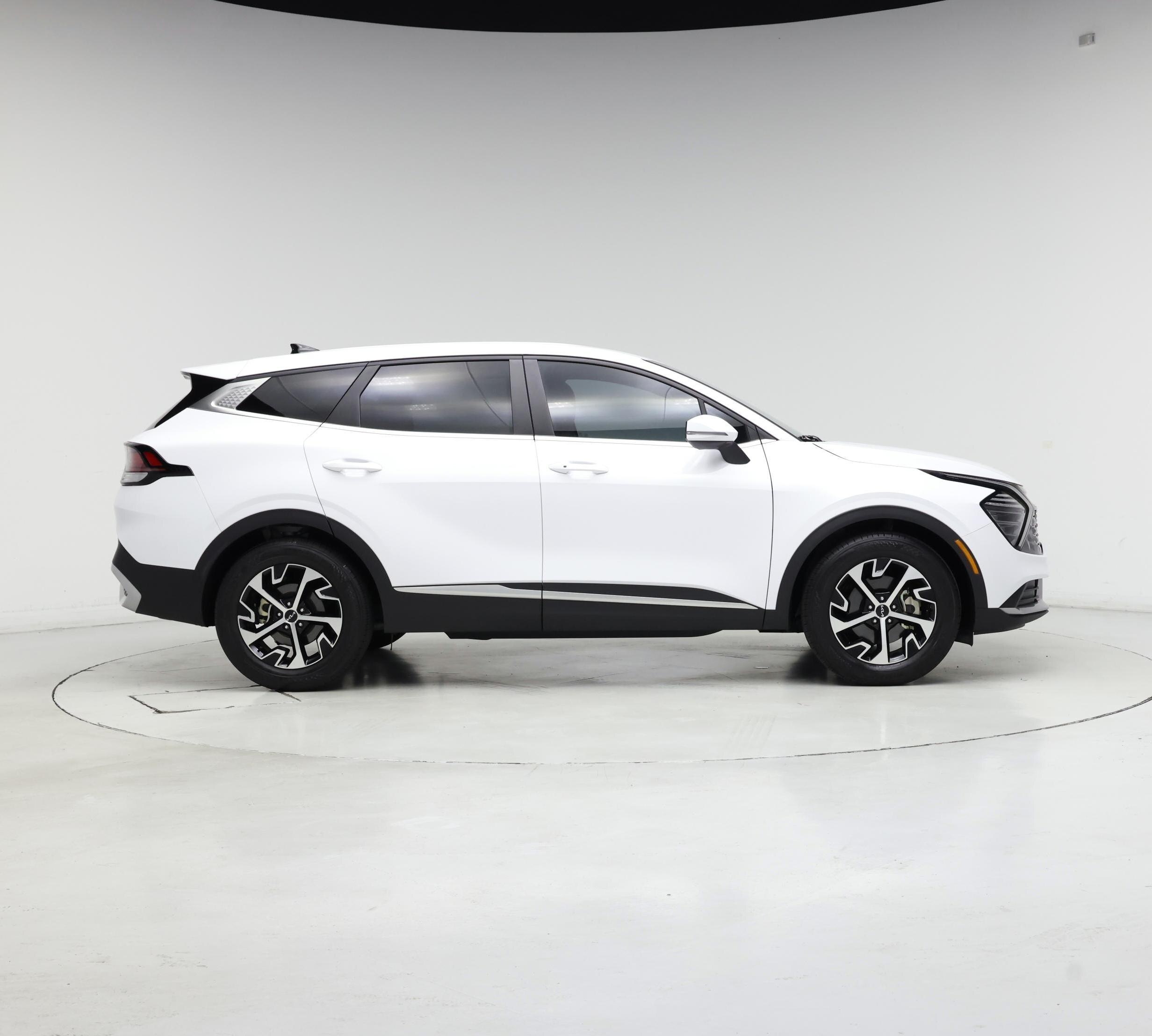 Thumbnail: 2024 Kia Sportage - 7
