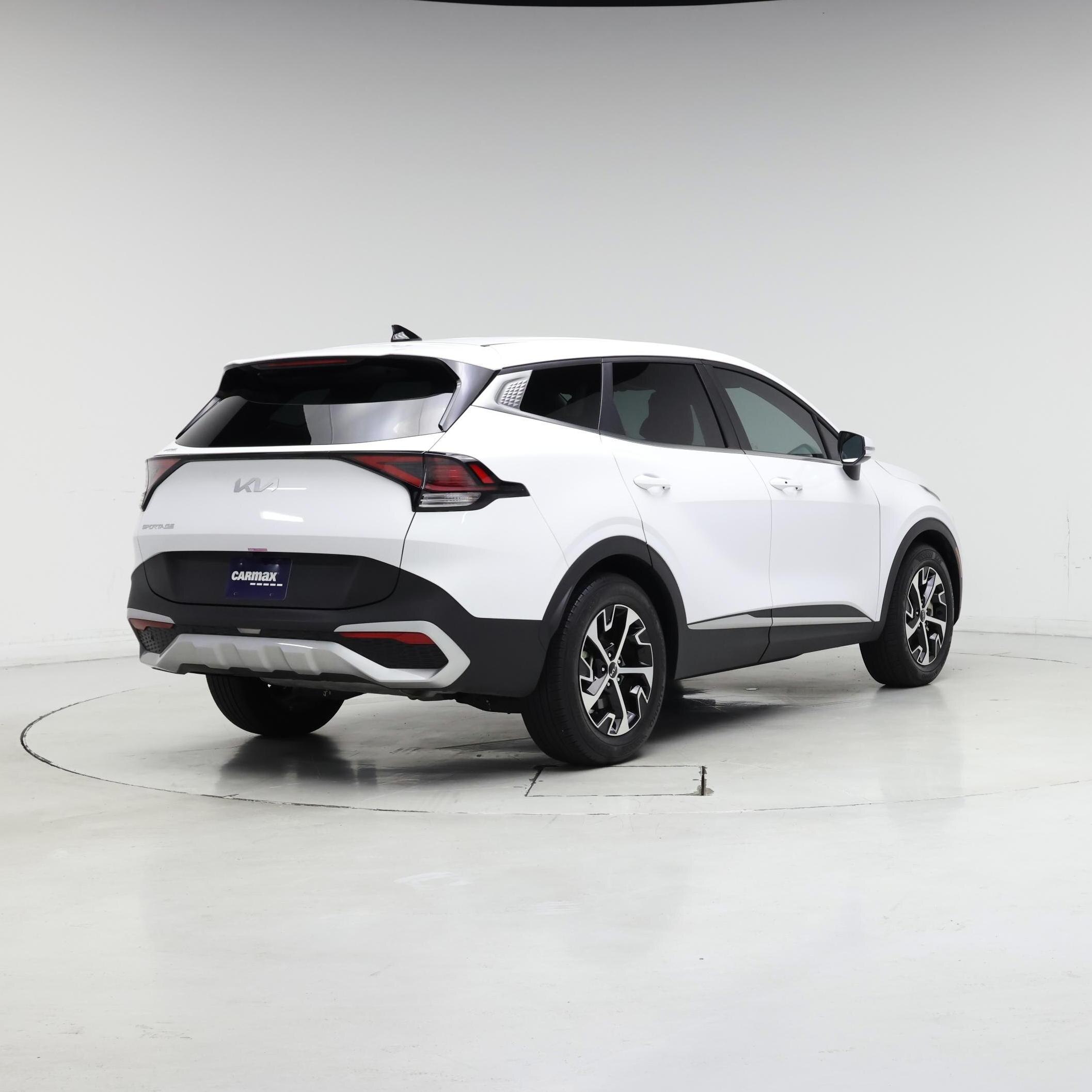 Thumbnail: 2024 Kia Sportage - 8